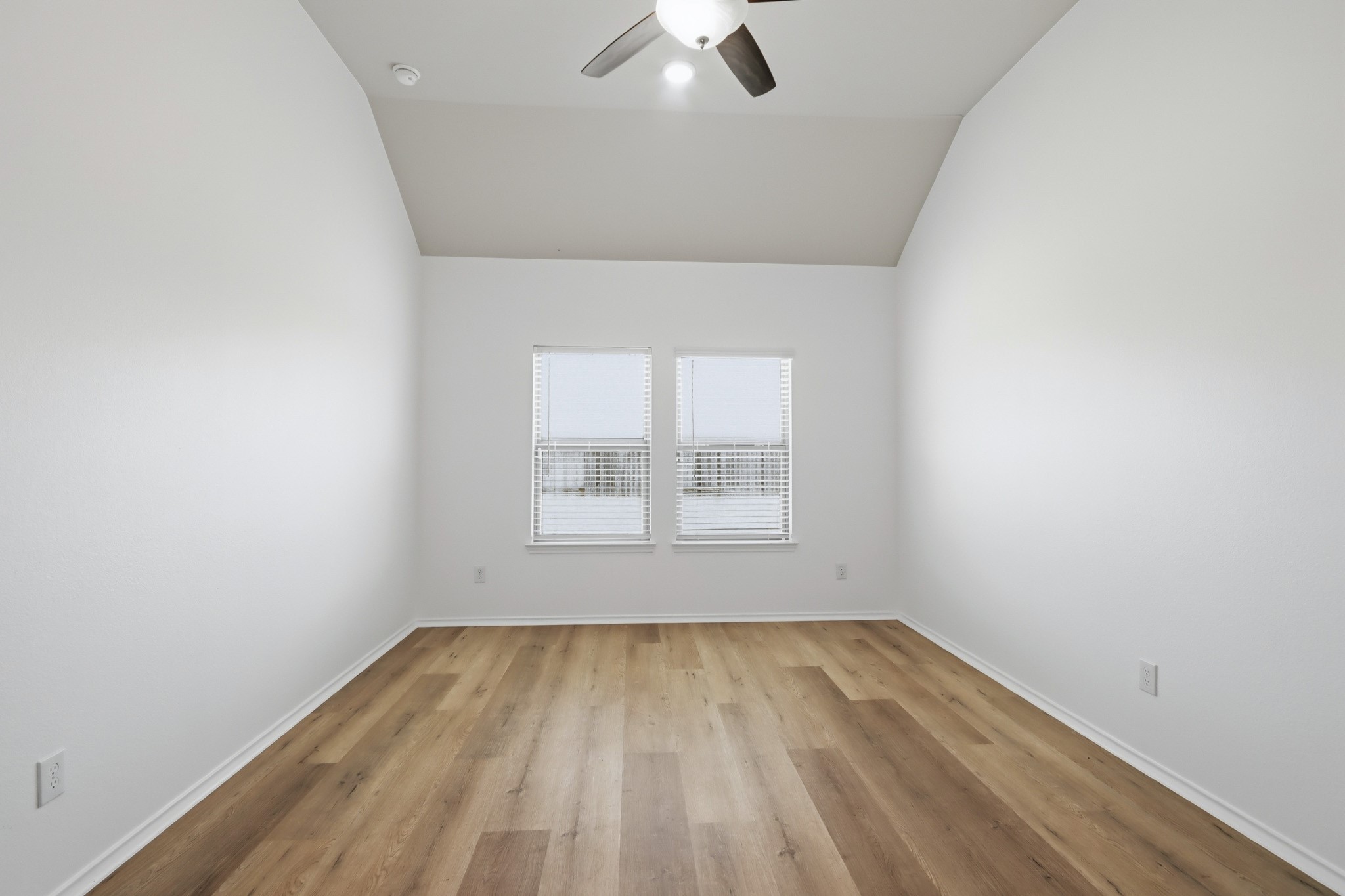 515 High Holly Circle Property Photo 11