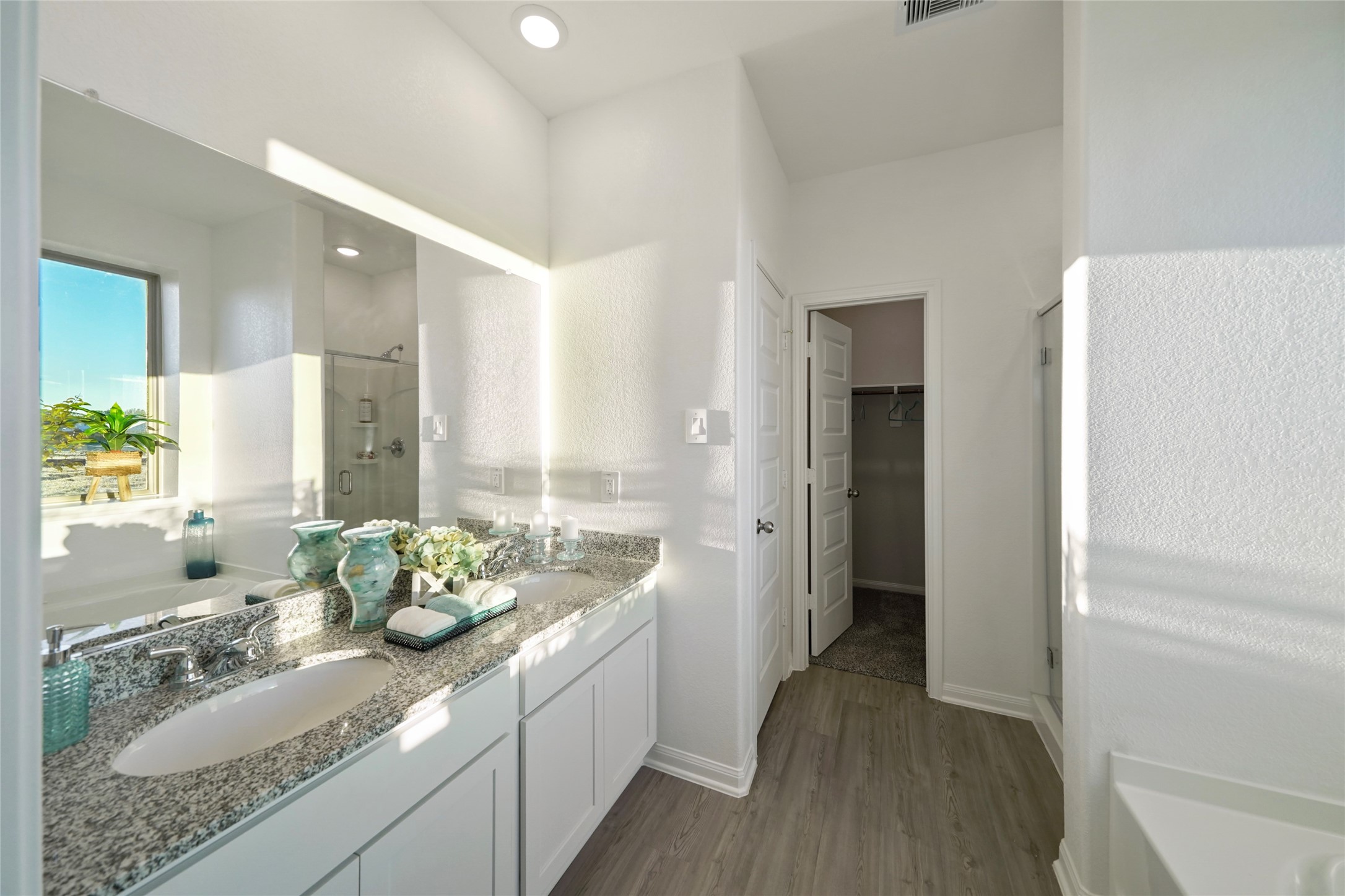 16788 Needlepoint Drive Property Photo 14