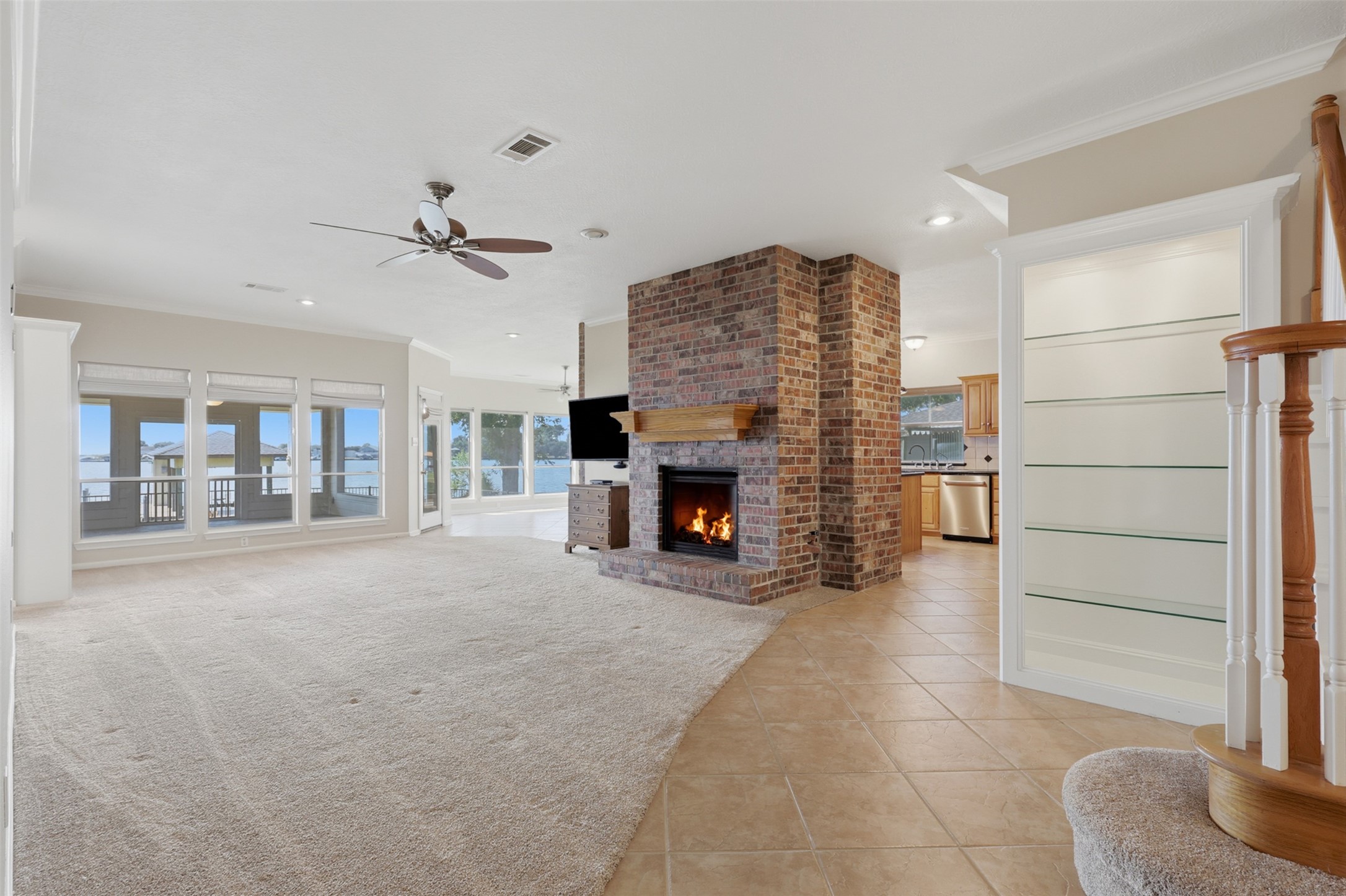 16457 Hunters Trail Property Photo 8