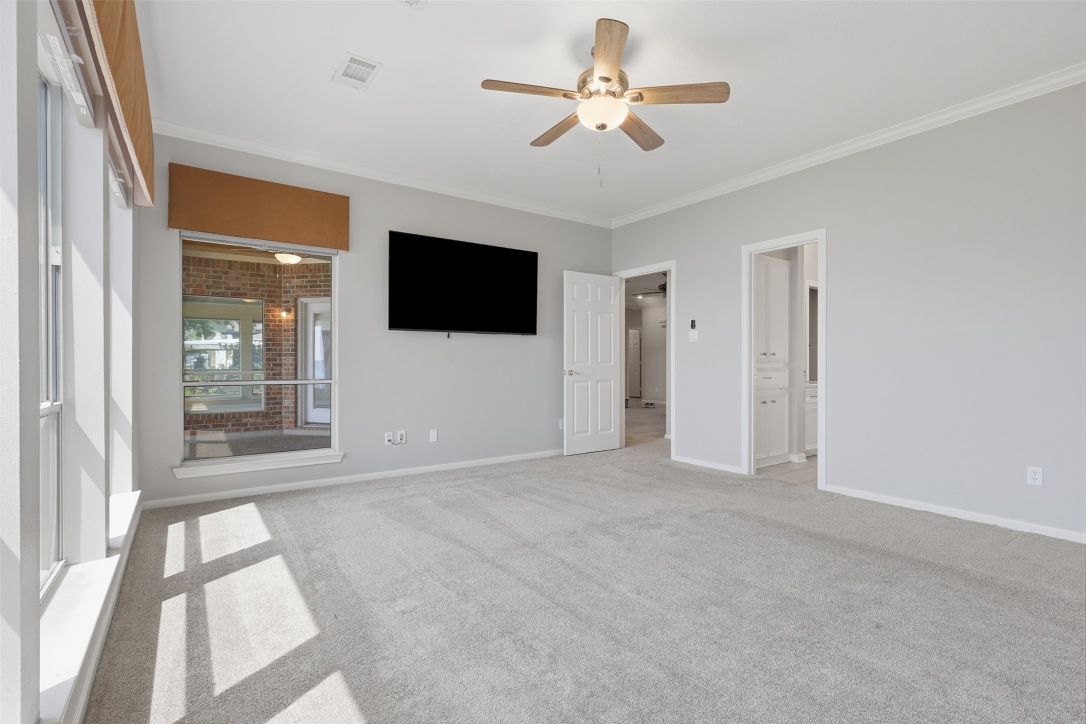 16457 Hunters Trail Property Photo 18