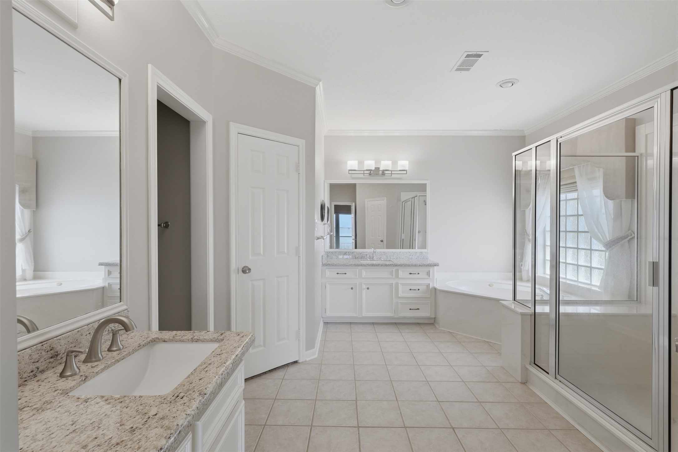 16457 Hunters Trail Property Photo 19