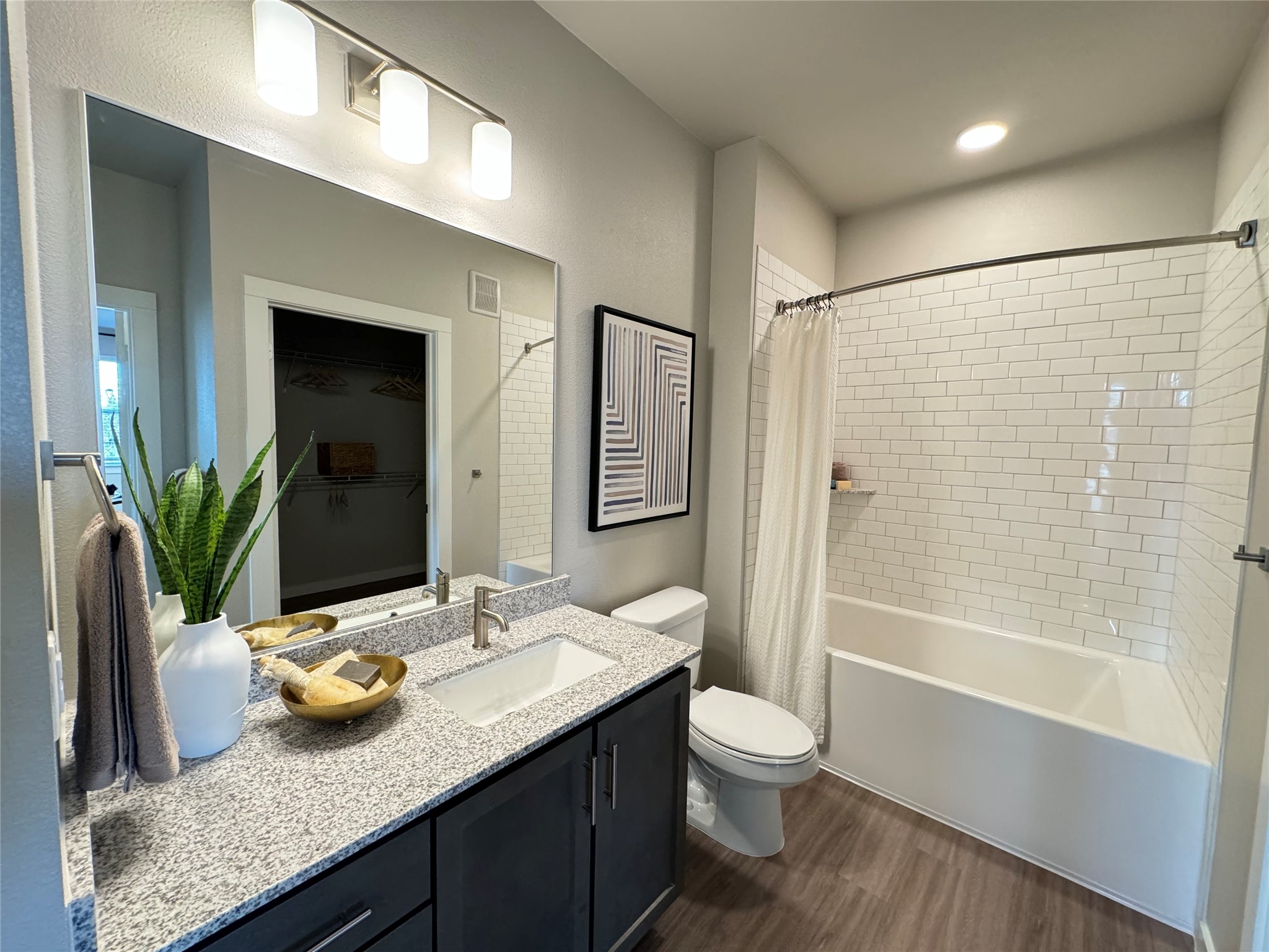 18300 Marvelous Place B1 Property Photo 5