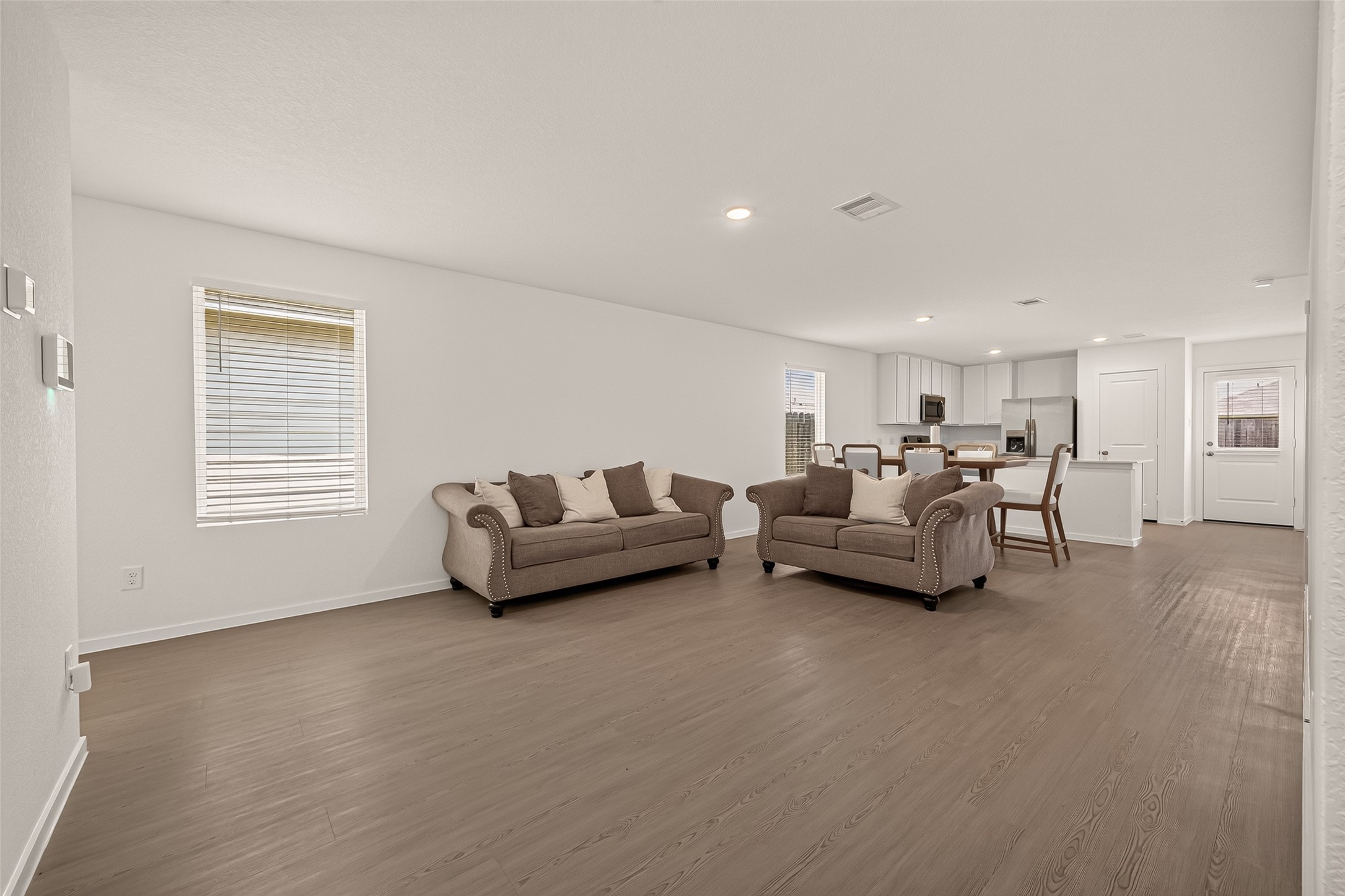 31338 Black Cherry Hollow Drive Property Photo 7