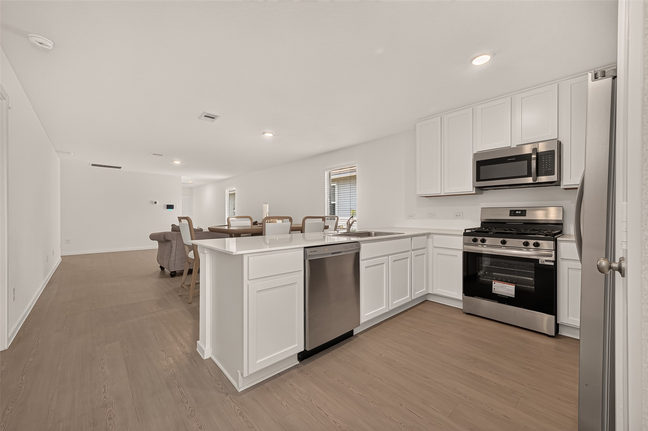 31338 Black Cherry Hollow Drive Property Photo 15