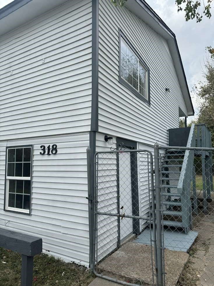 318 10th Street Property Photo 1