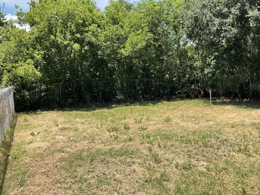 318 10th Street Property Photo 13