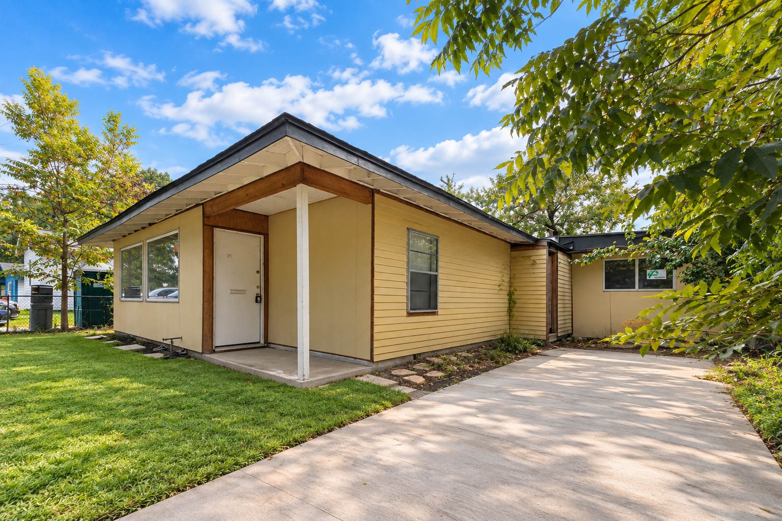 5206 Rapido Road Property Photo 3