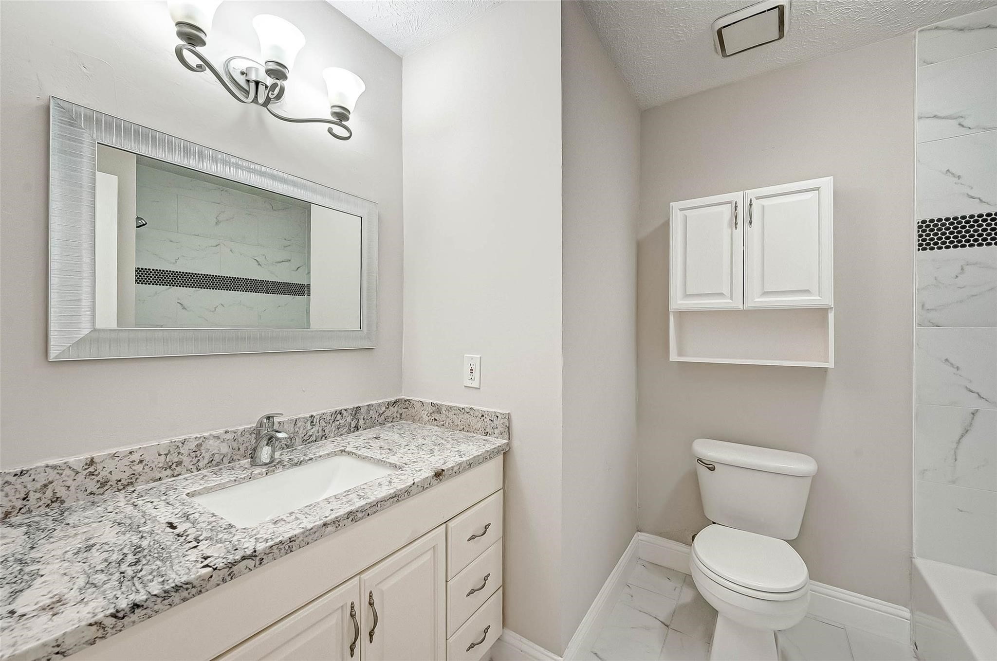 6802 Glenray Drive Property Photo 26