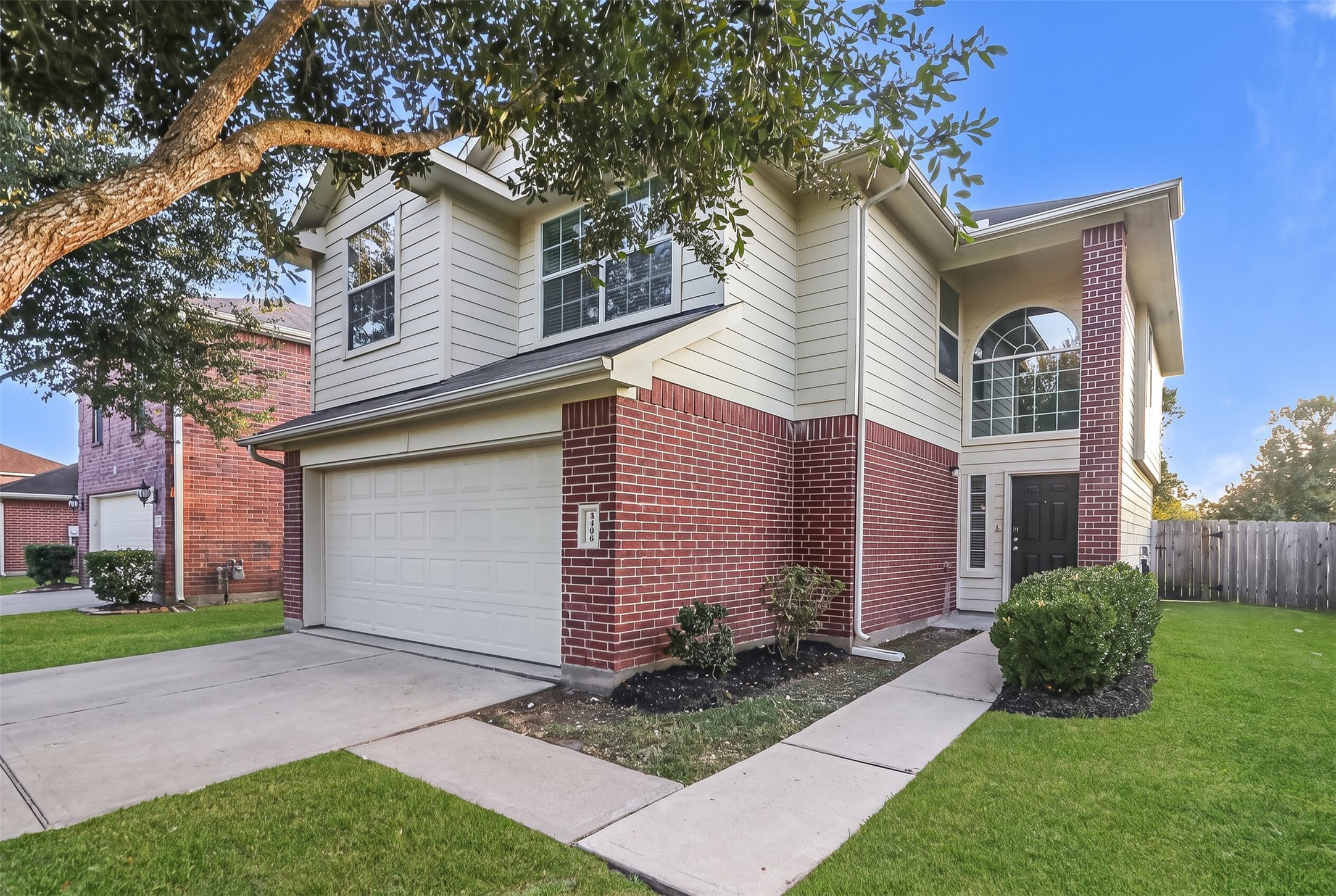 5406 Rio Ramos Street Property Photo 1