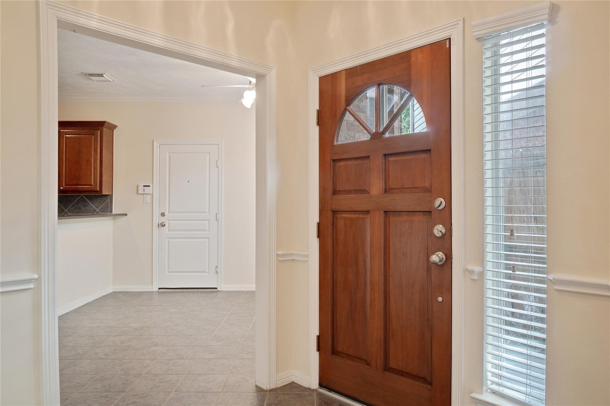 5420 Petty Street Property Photo 3