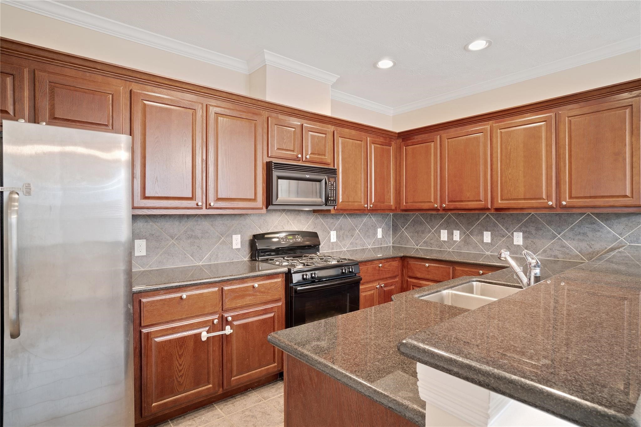 5420 Petty Street Property Photo 7