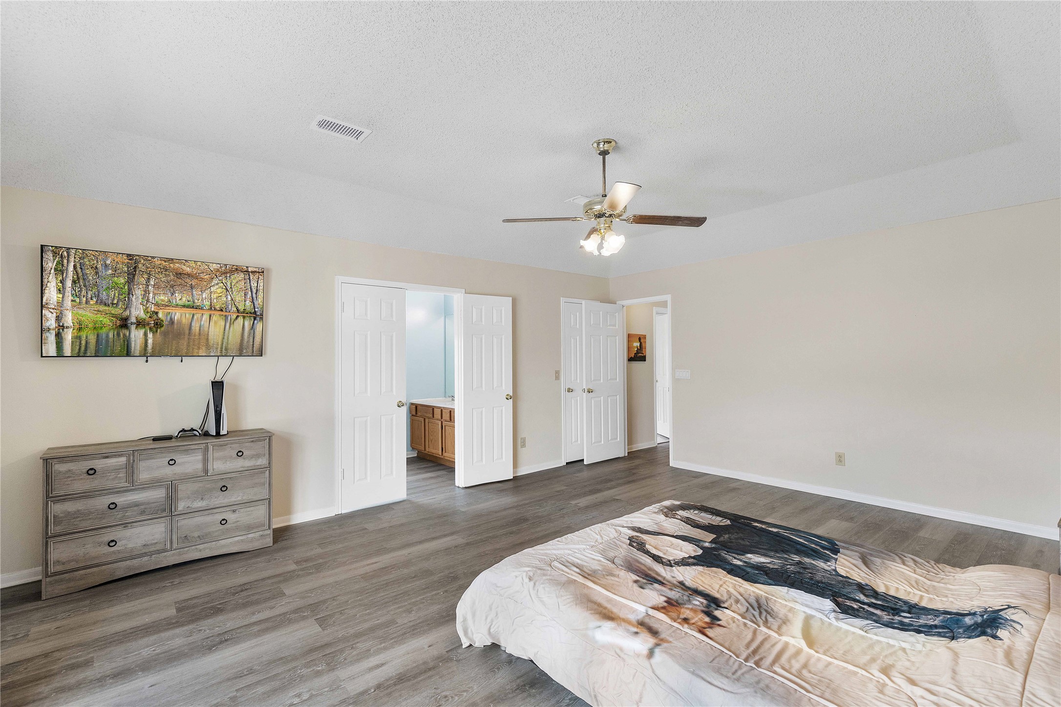 10110 Red Wolf Lane Property Photo 24