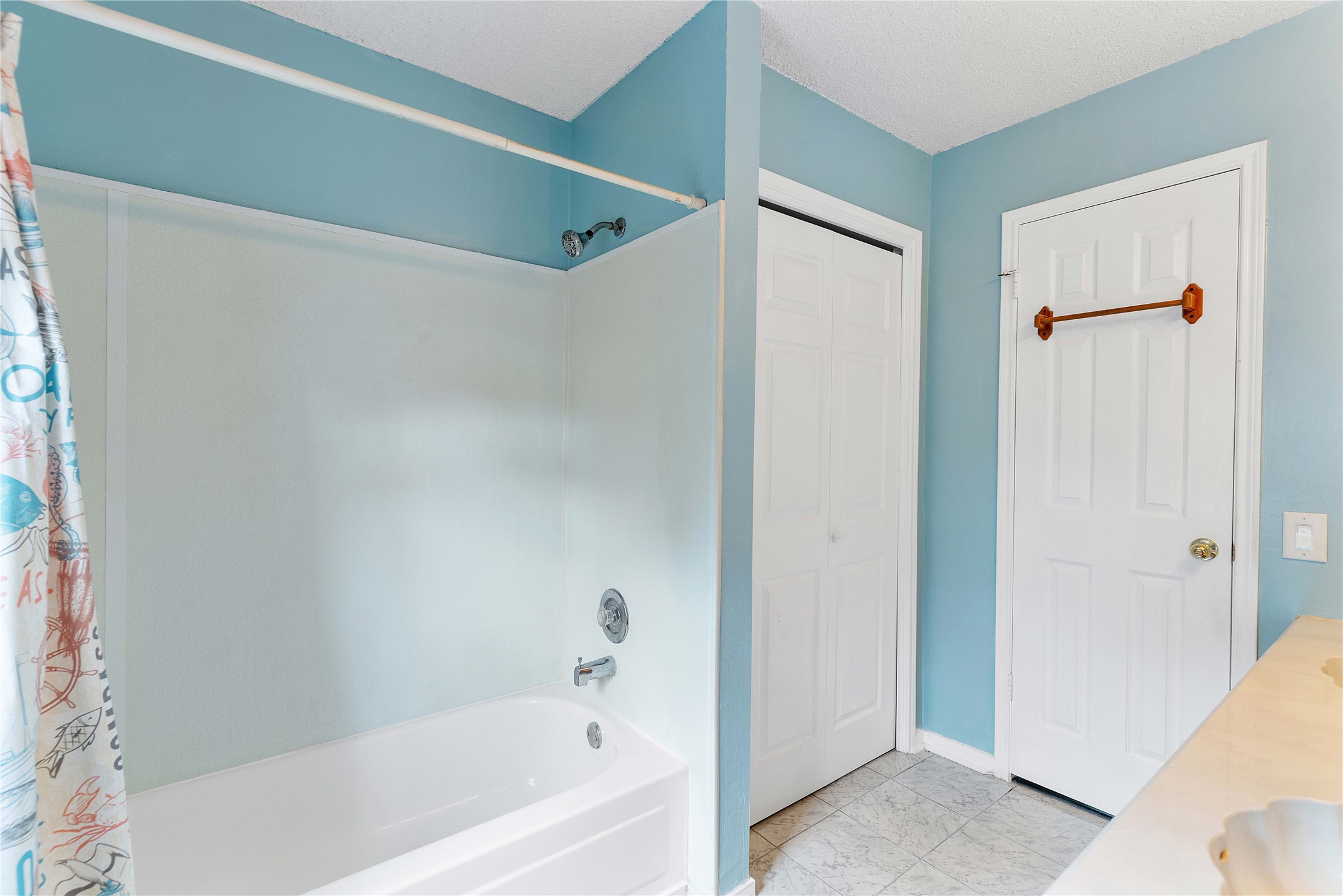 10110 Red Wolf Lane Property Photo 31