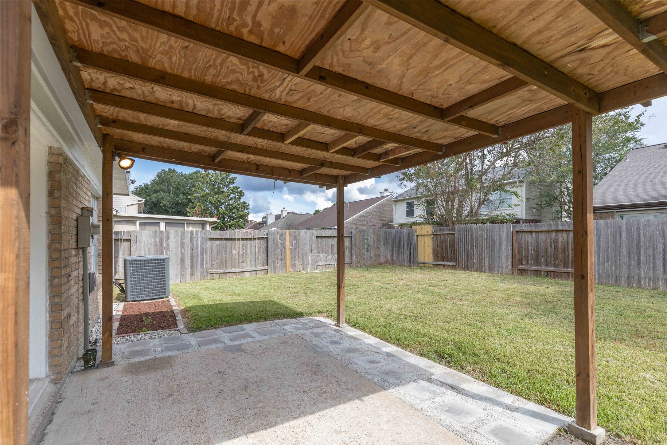 10110 Red Wolf Lane Property Photo 38