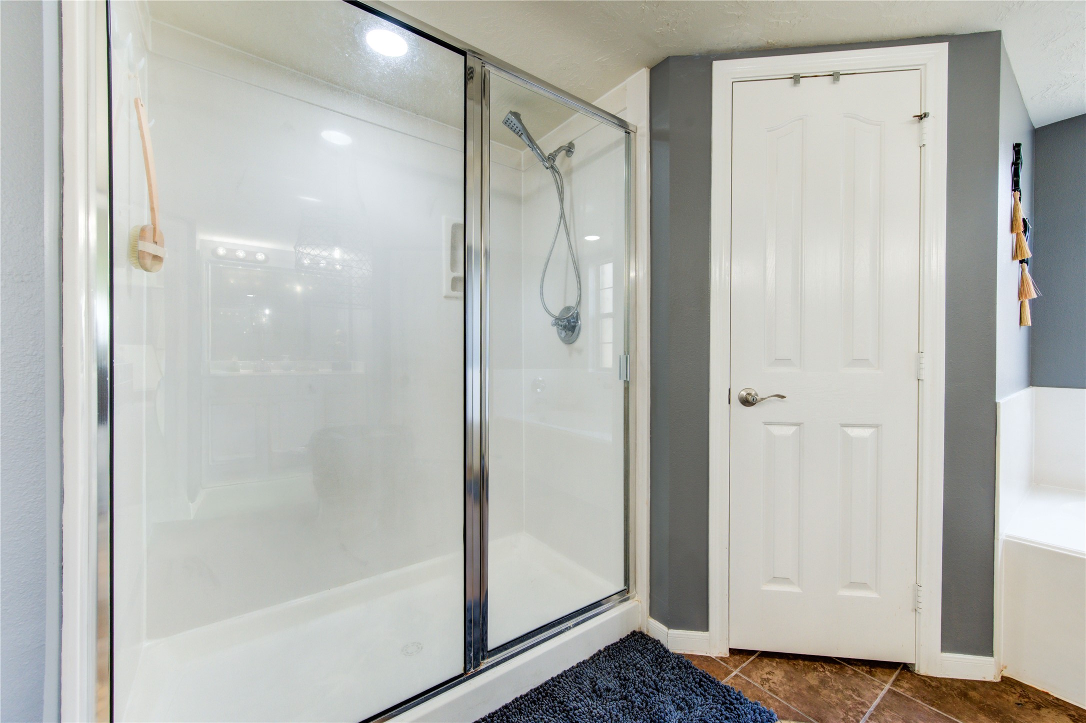 6627 Marble Falls Lane Property Photo 26