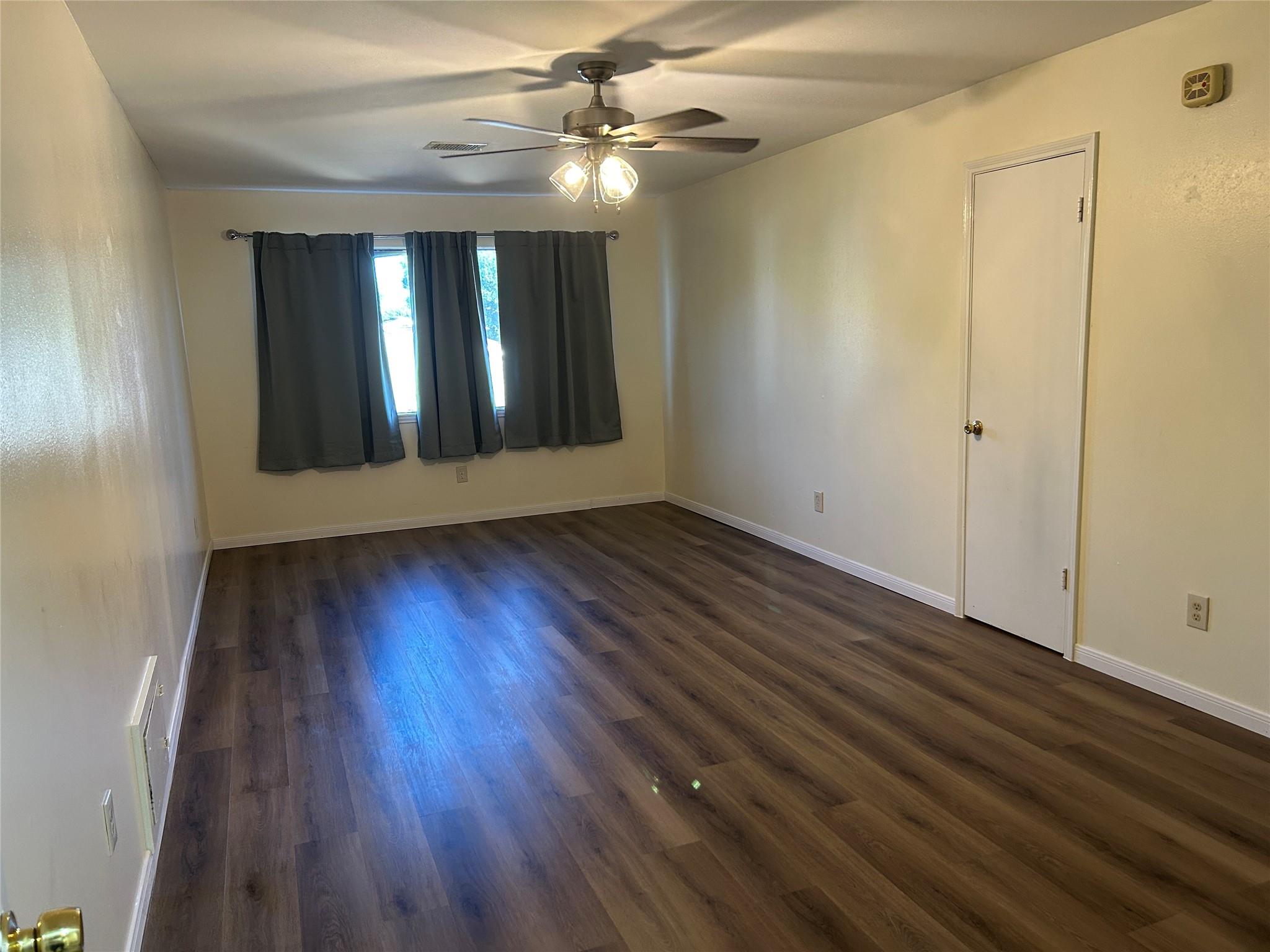 11419 Stancliff Road Property Photo 8