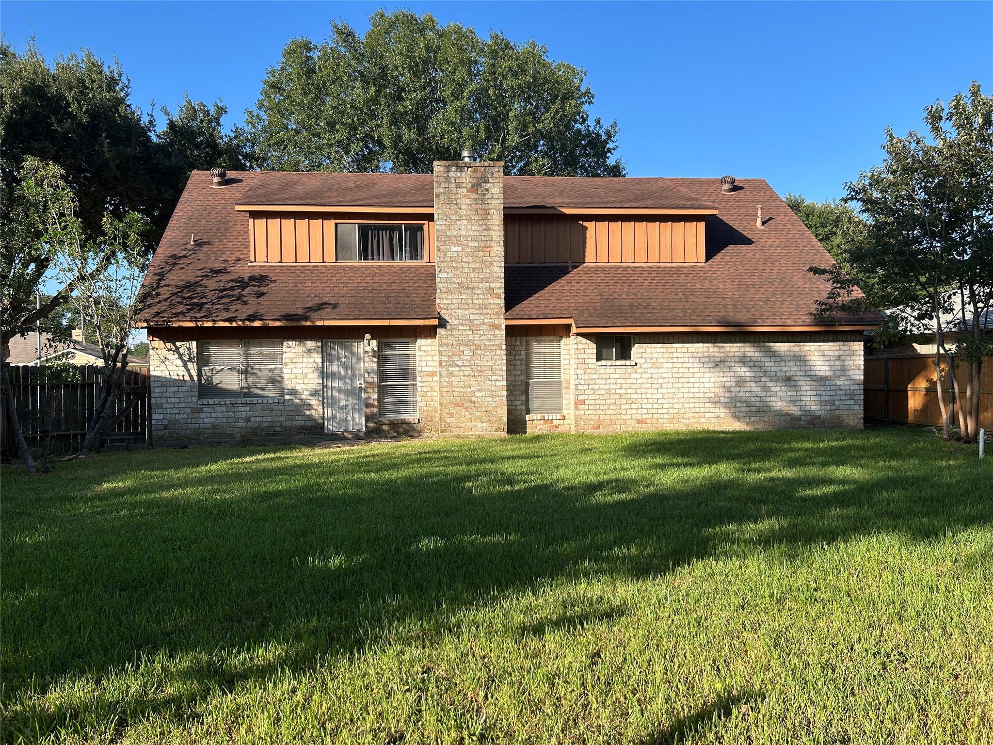11419 Stancliff Road Property Photo 13