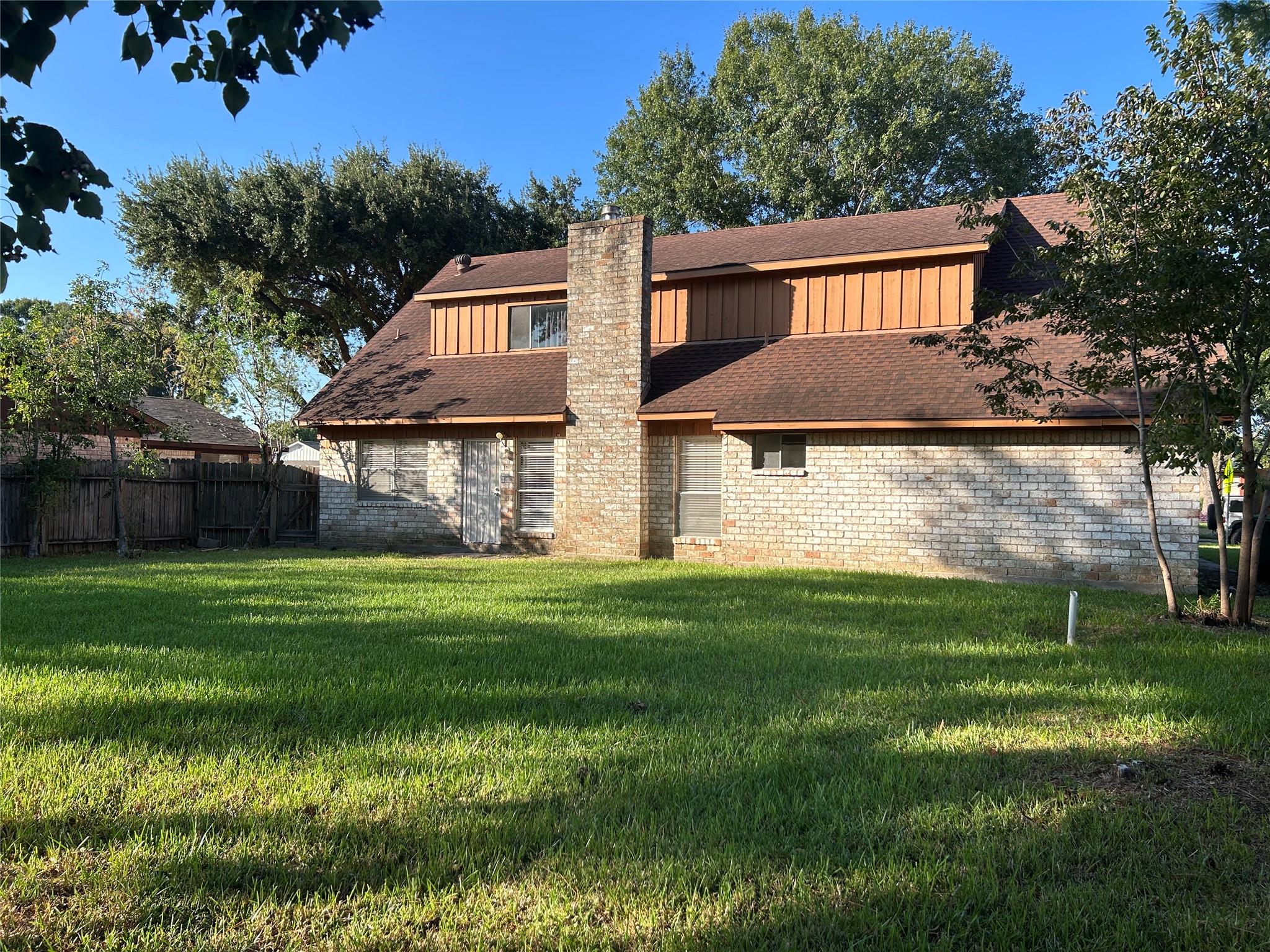 11419 Stancliff Road Property Photo 14