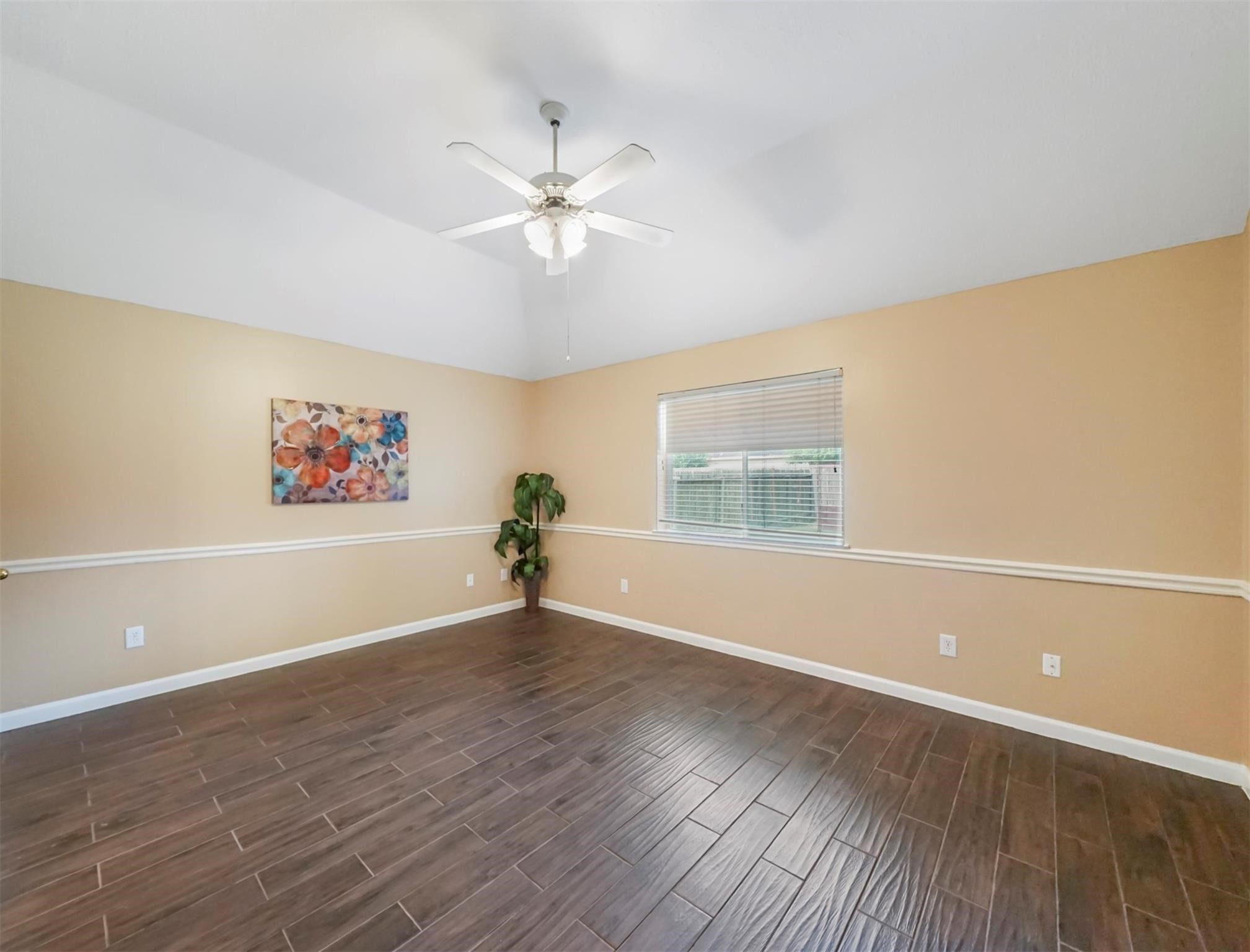 5219 Bay Pines Drive Property Photo 16
