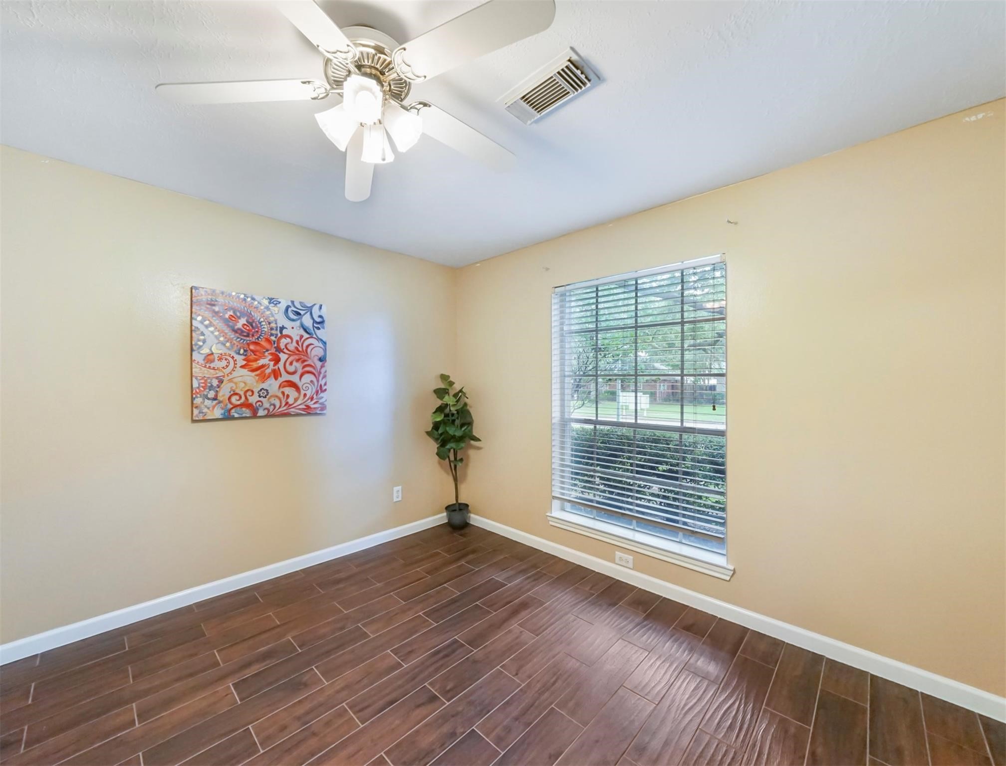 5219 Bay Pines Drive Property Photo 19