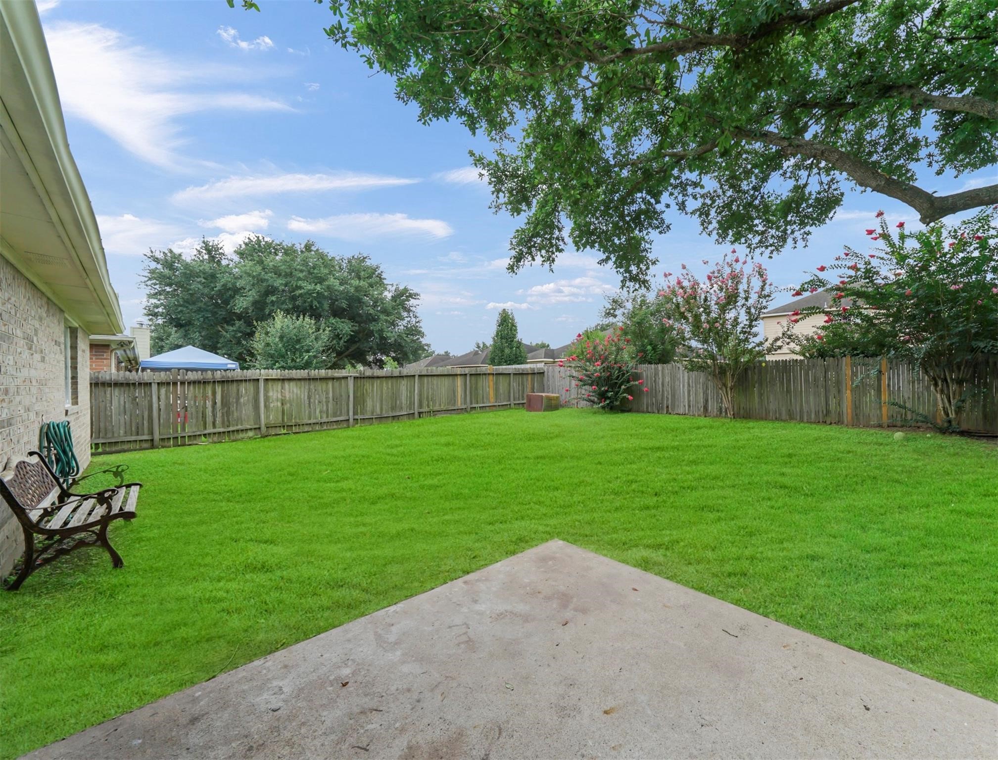 5219 Bay Pines Drive Property Photo 20