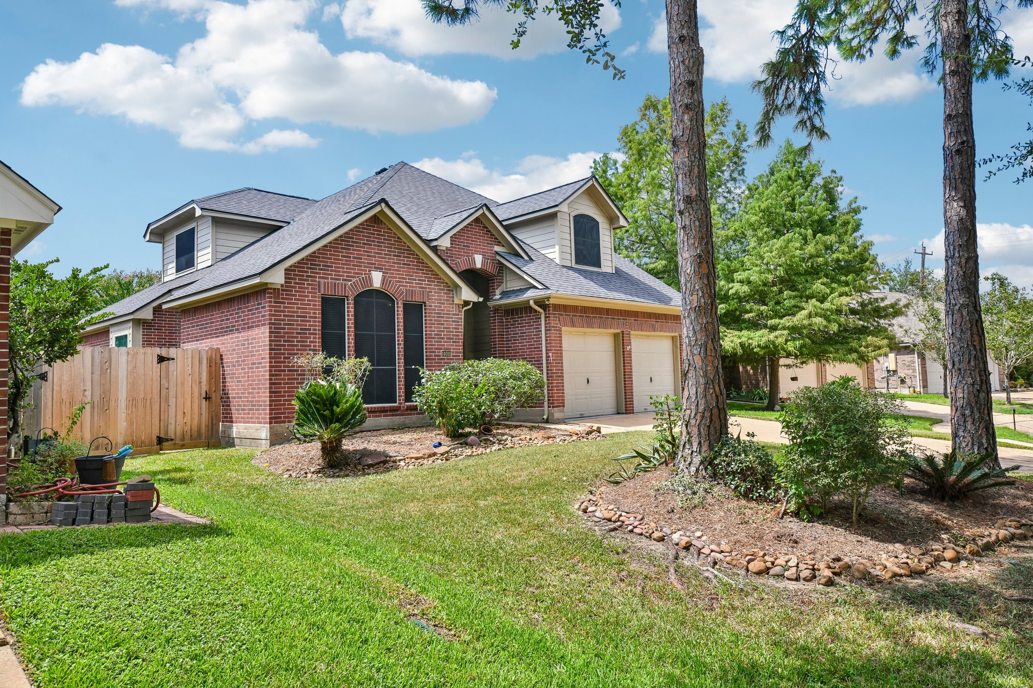 14010 Hazel Ridge Court Property Photo 1