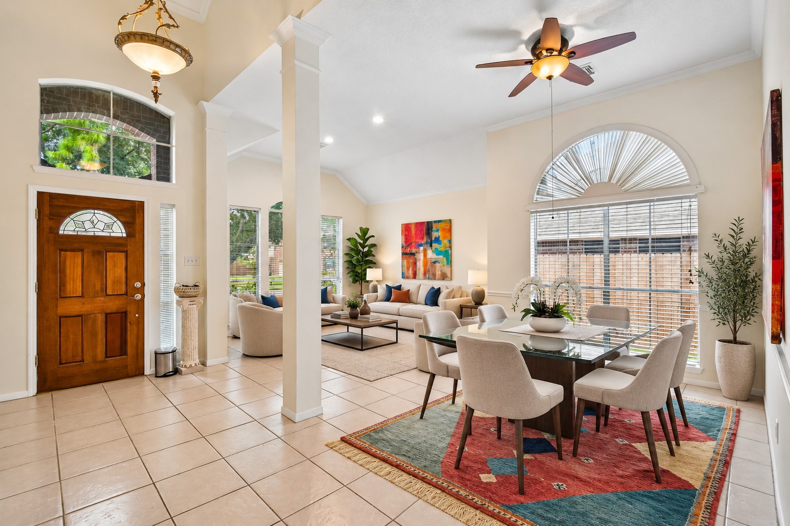 14010 Hazel Ridge Court Property Photo 3