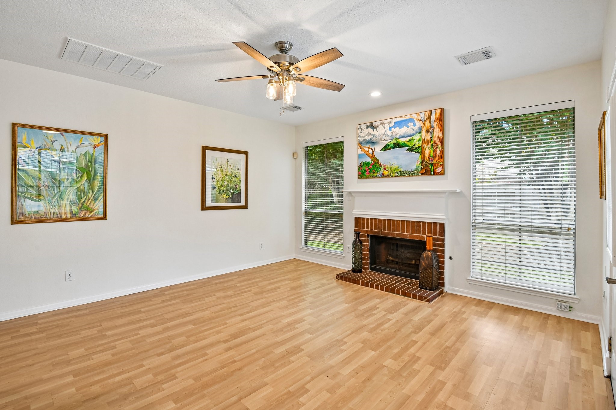 14010 Hazel Ridge Court Property Photo 12