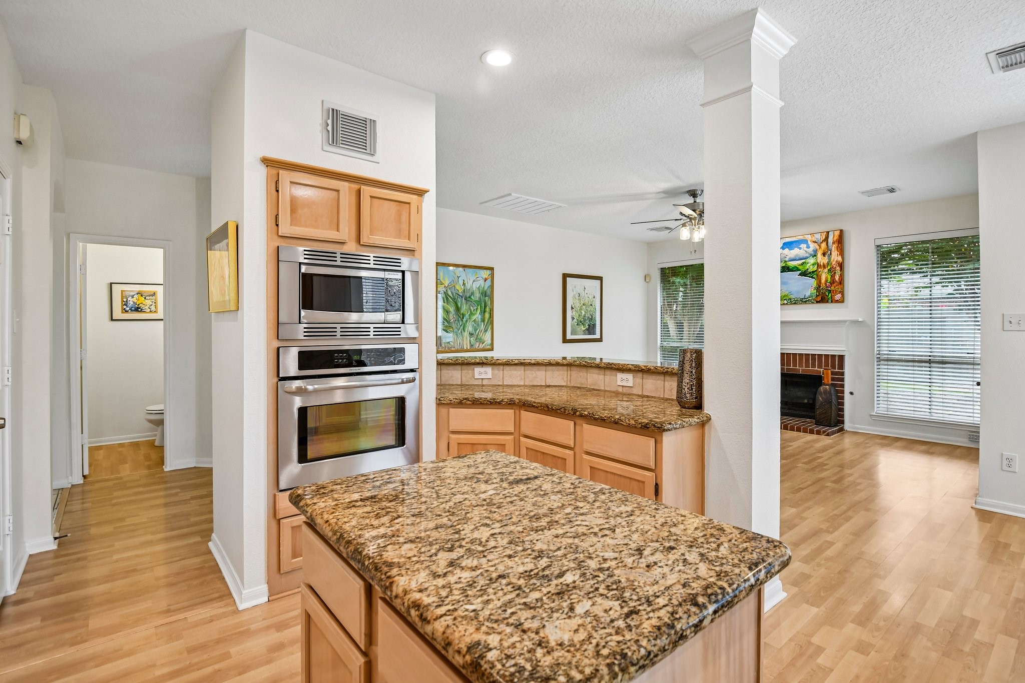 14010 Hazel Ridge Court Property Photo 16