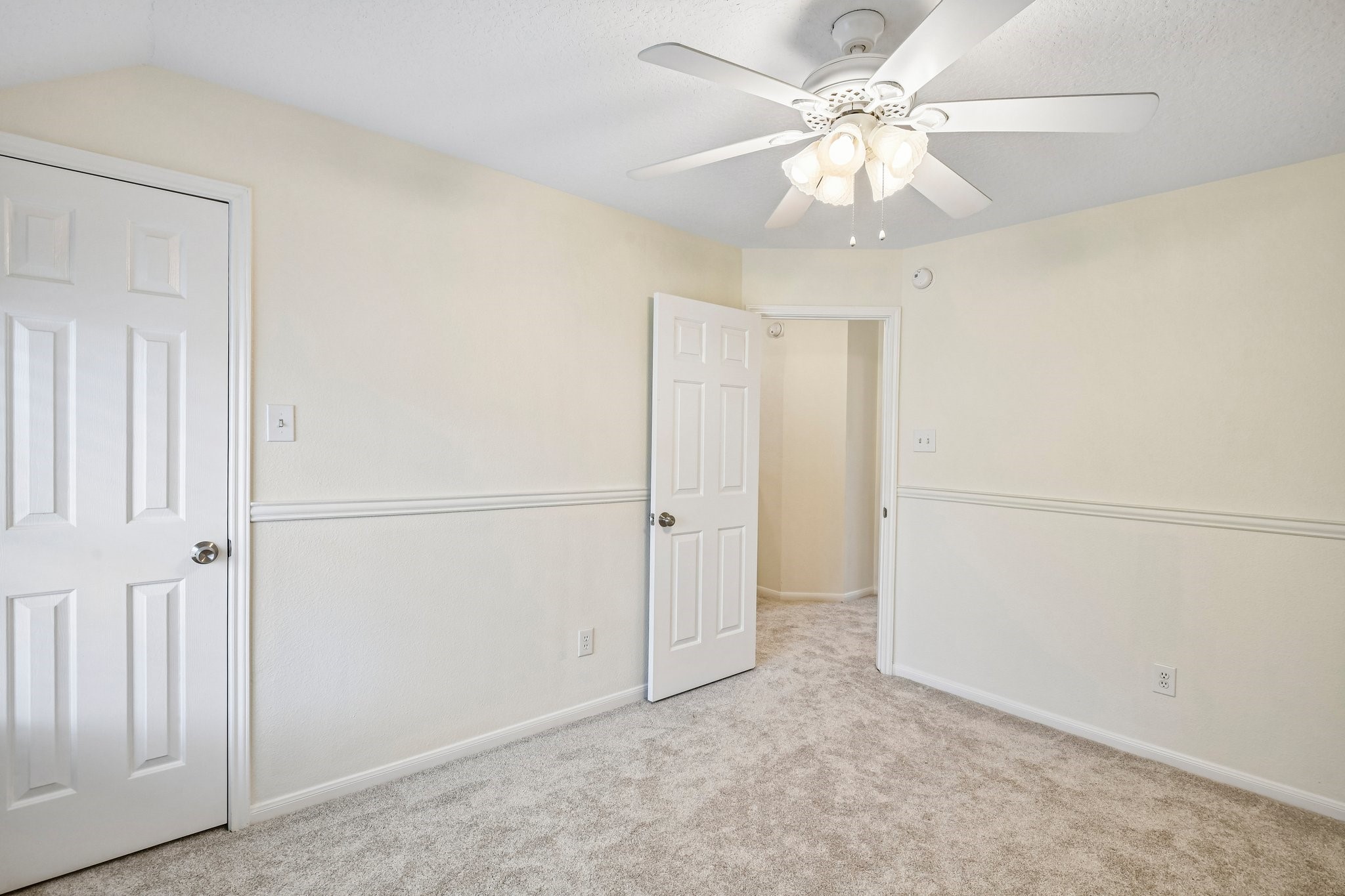 14010 Hazel Ridge Court Property Photo 35