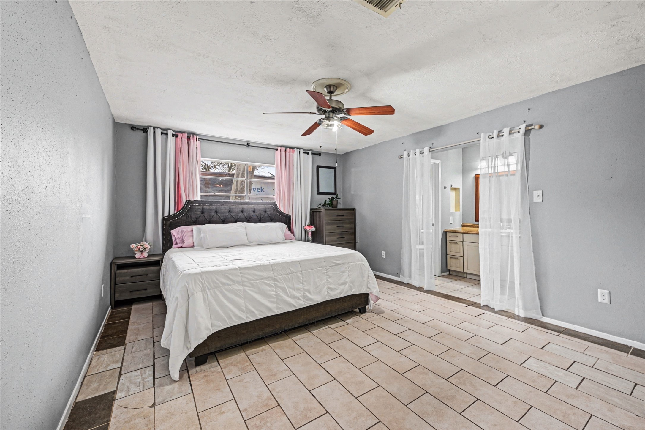 13807 Templar Lane Property Photo 12