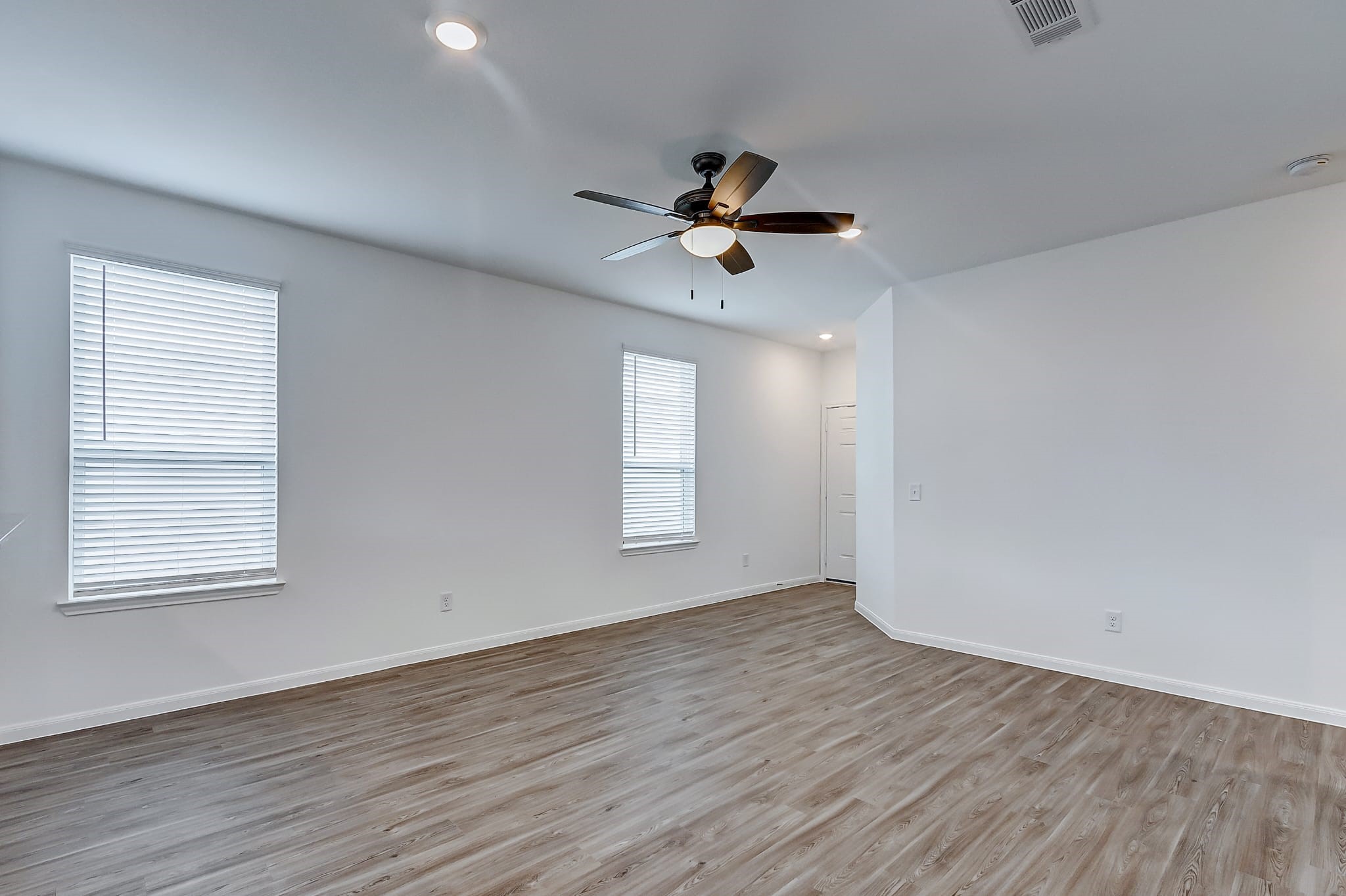 17815 Fox Nut Lane Property Photo 8