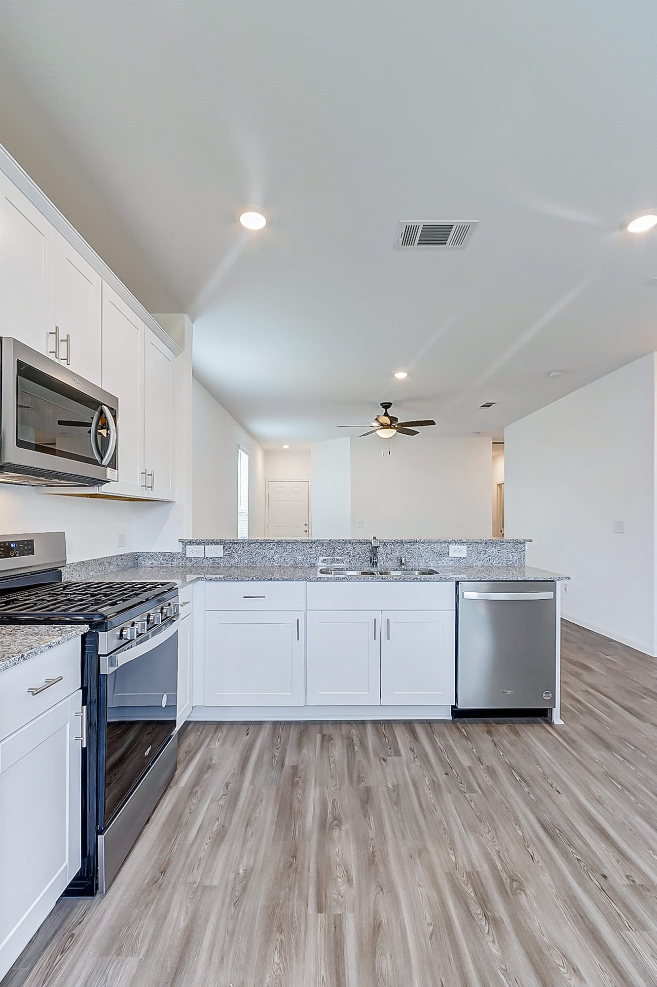 17815 Fox Nut Lane Property Photo 17