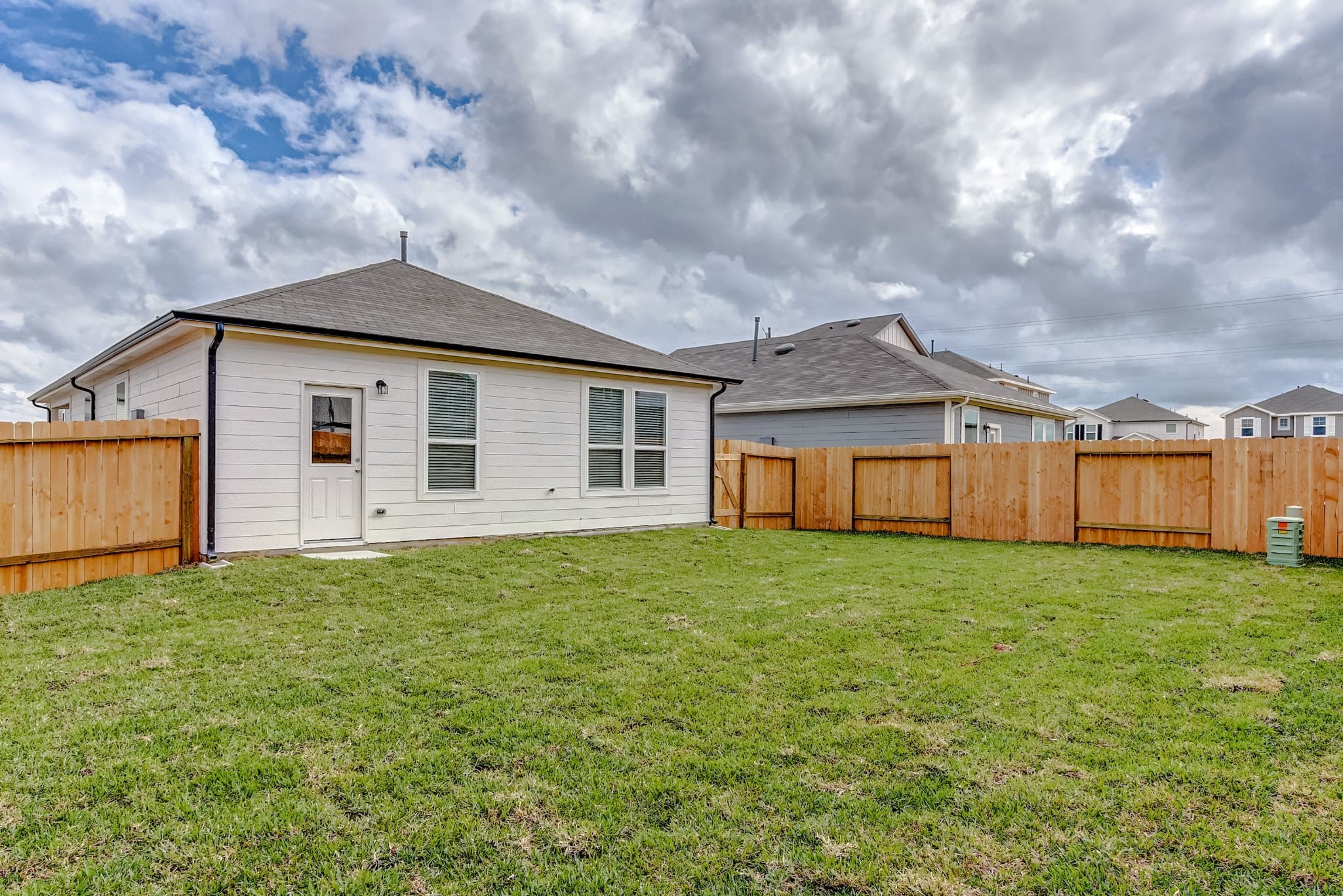 17815 Fox Nut Lane Property Photo 27