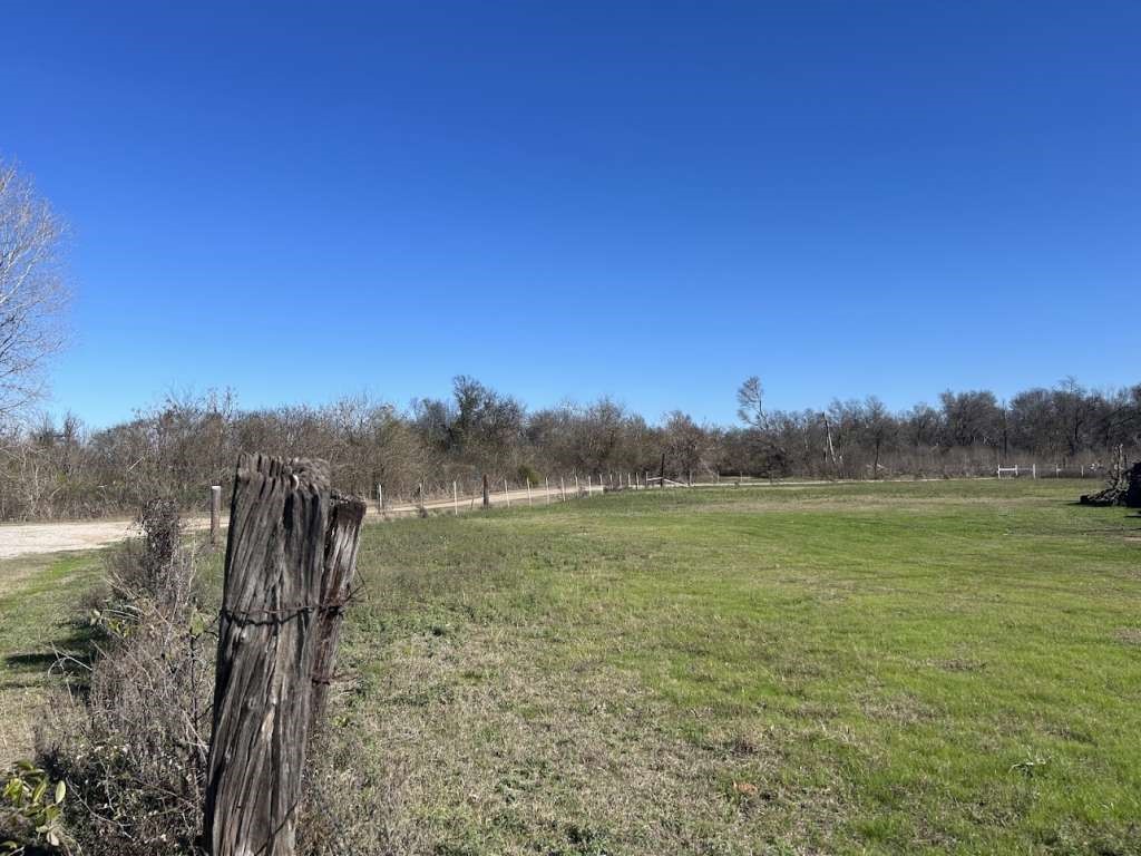 0 Cr 2876 Property Photo 3