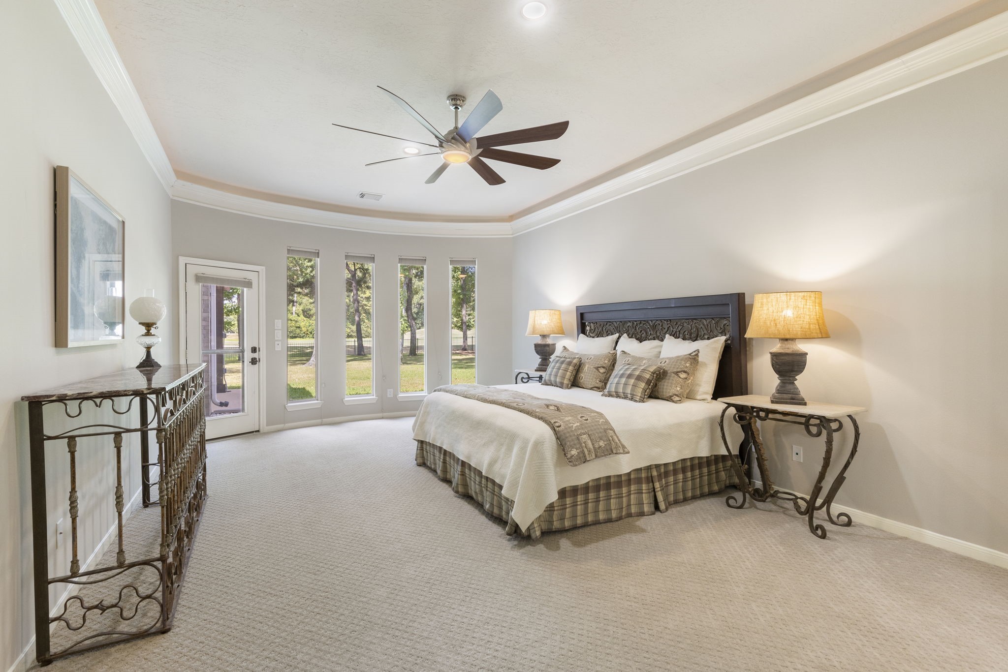 10311 Clubhouse Circle Property Photo 12