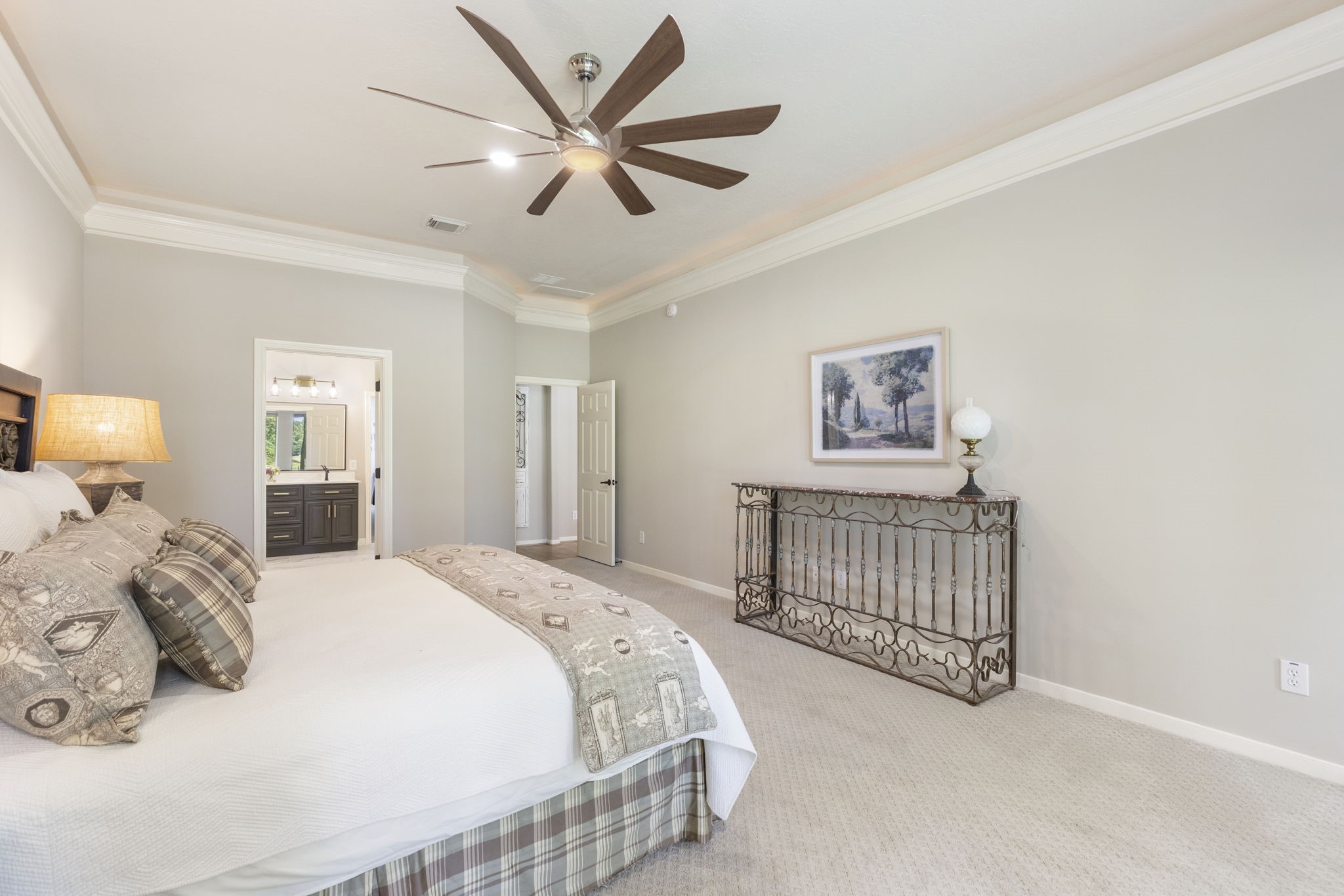 10311 Clubhouse Circle Property Photo 13