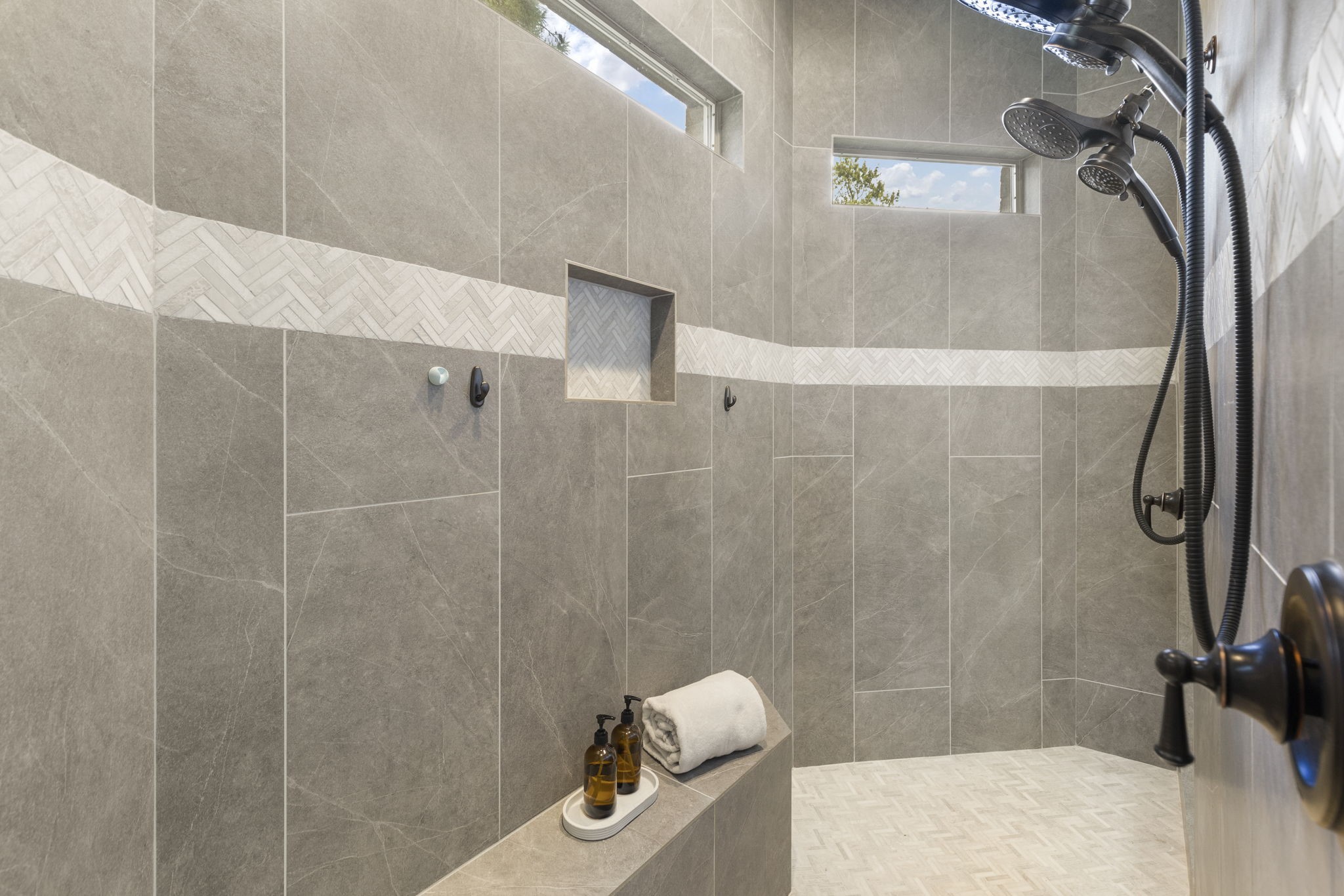 10311 Clubhouse Circle Property Photo 16