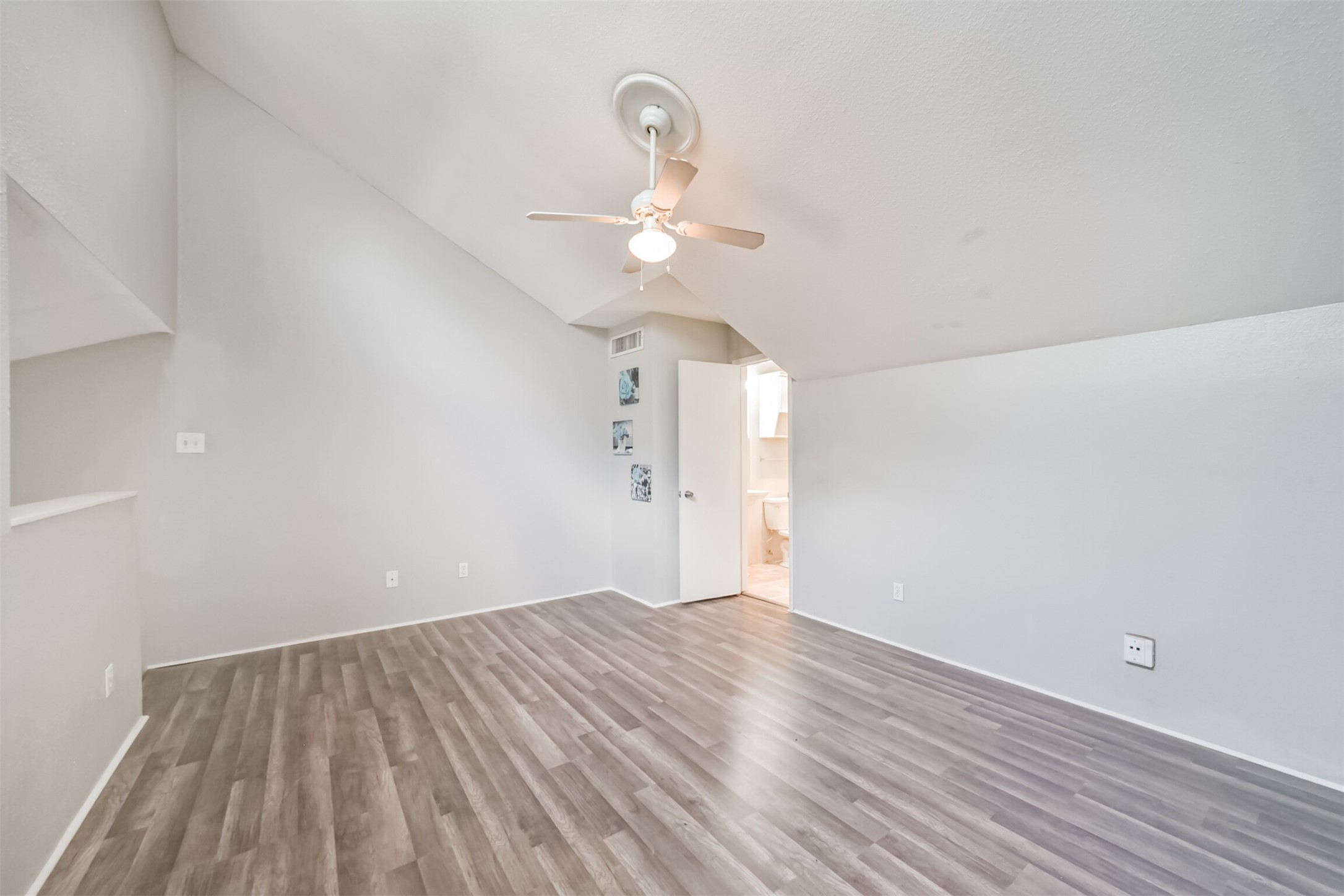 10811 Richmond Avenue 65 Property Photo 25