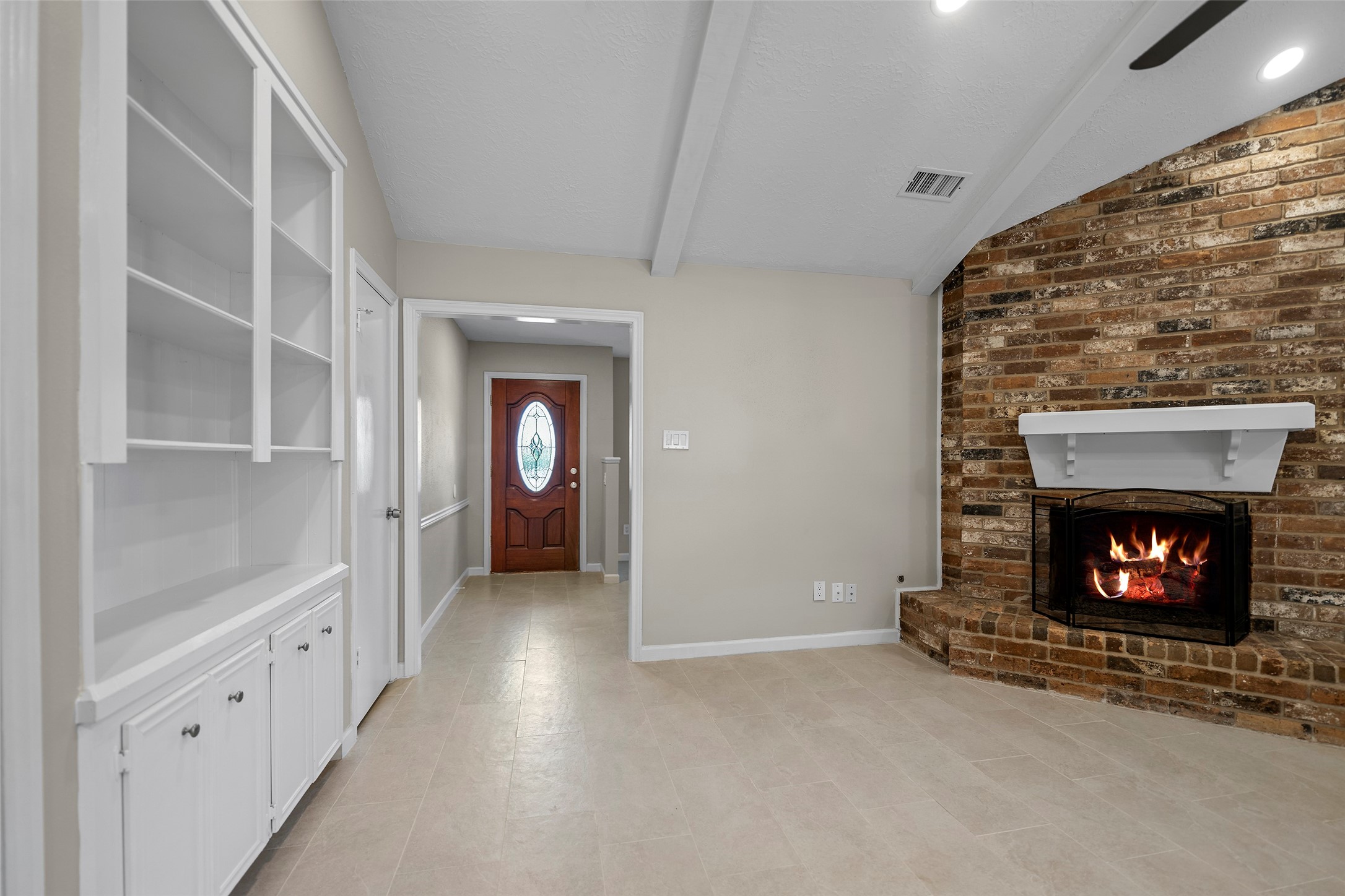 1015 Rock Canyon Drive Property Photo 3