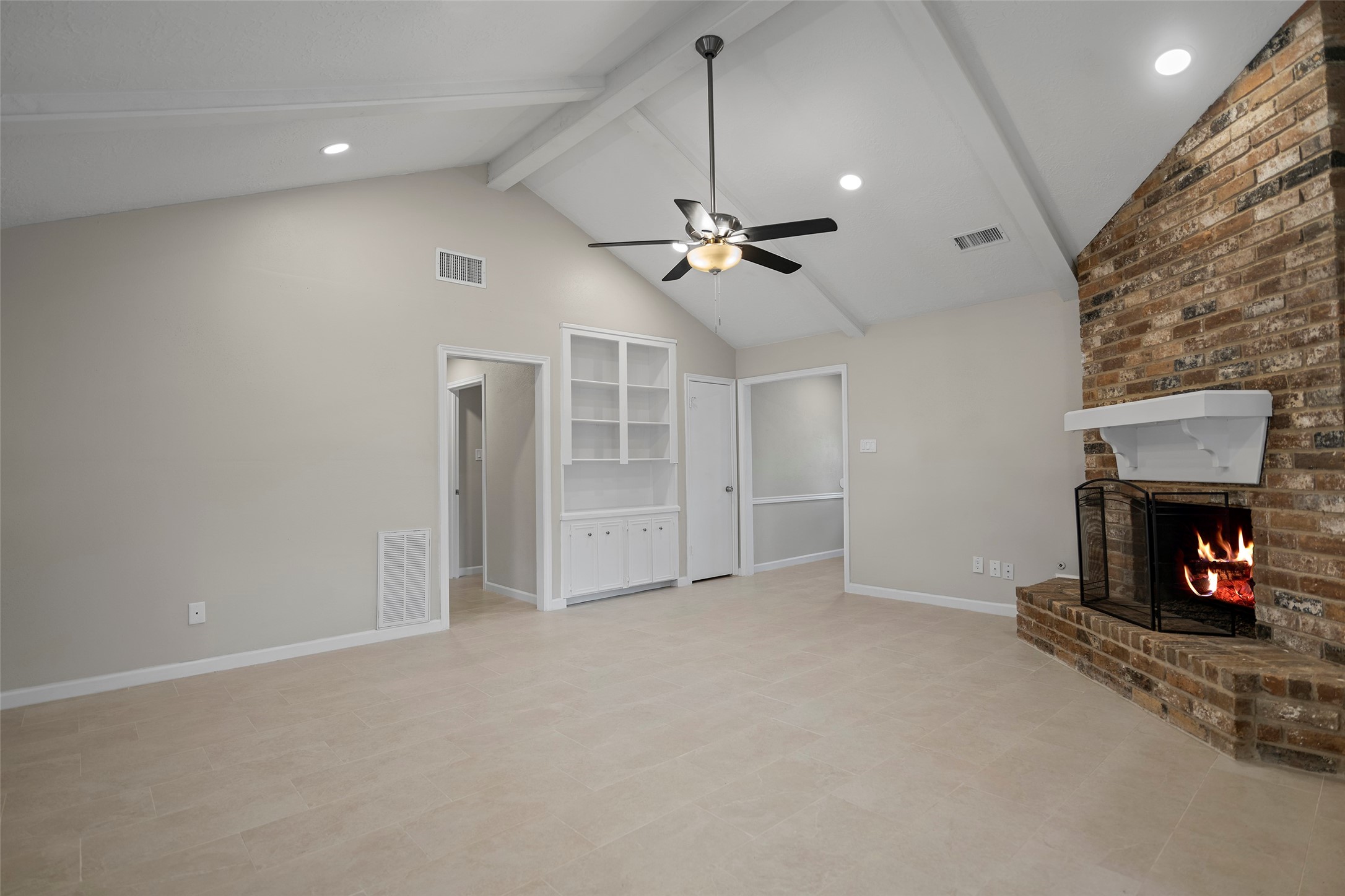 1015 Rock Canyon Drive Property Photo 6