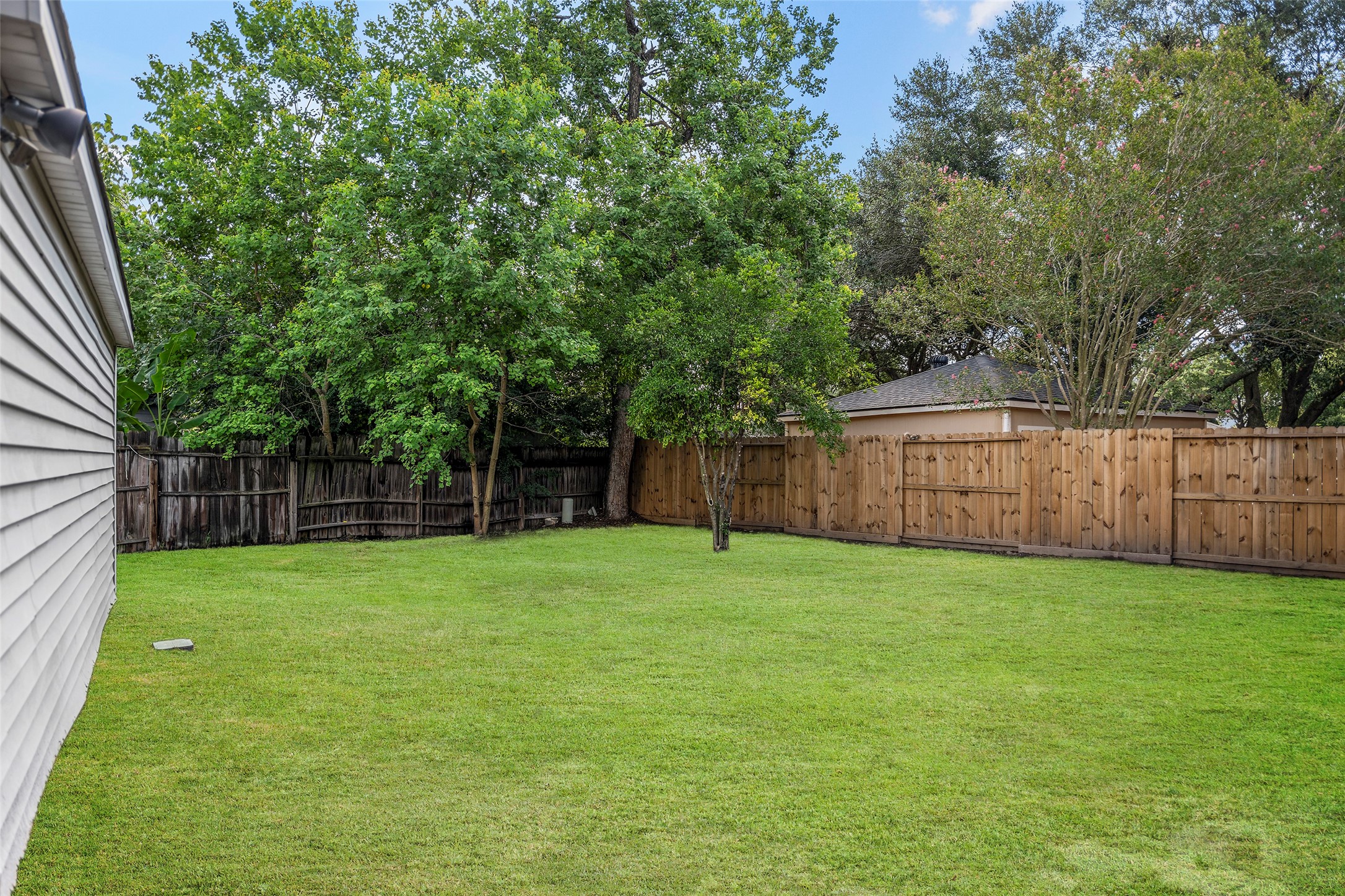 1015 Rock Canyon Drive Property Photo 20