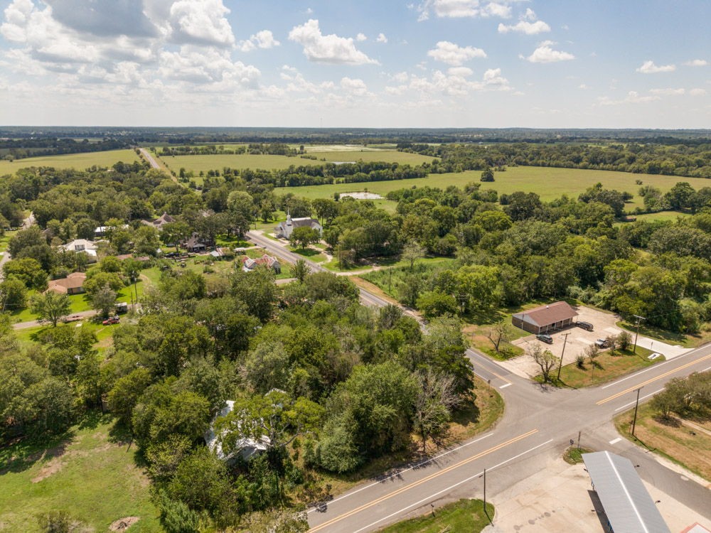 11042 Fm 149 Property Photo 4