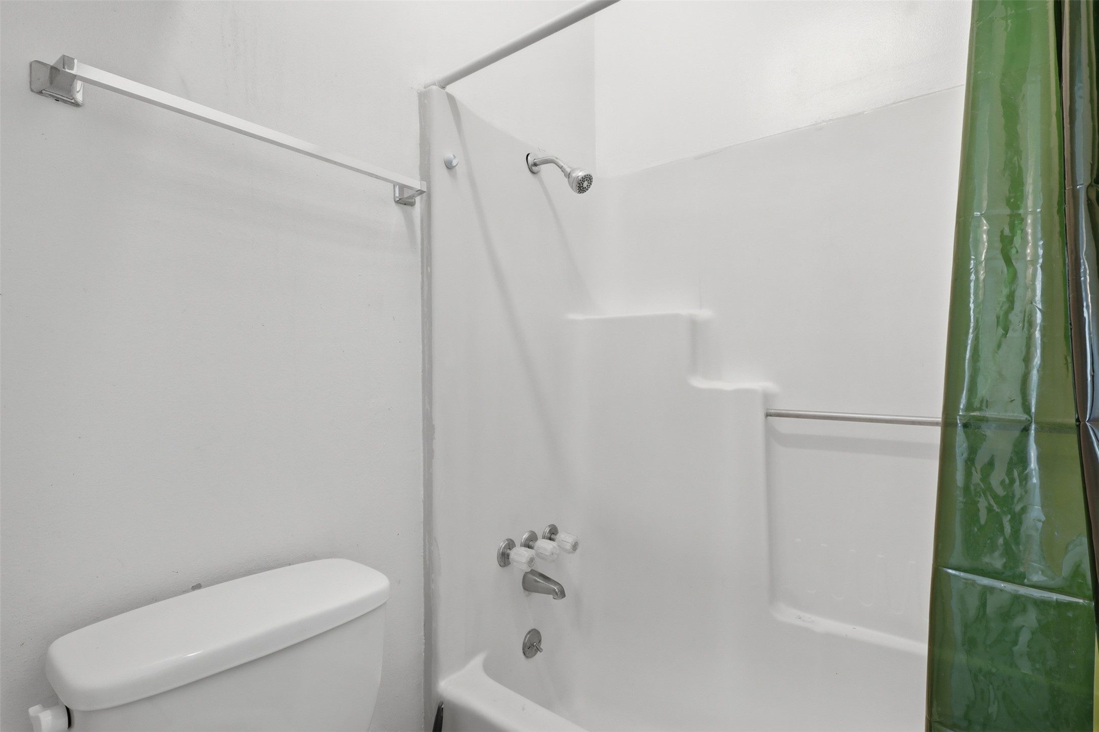 1621 & 1623 W Adoue Street Property Photo 27