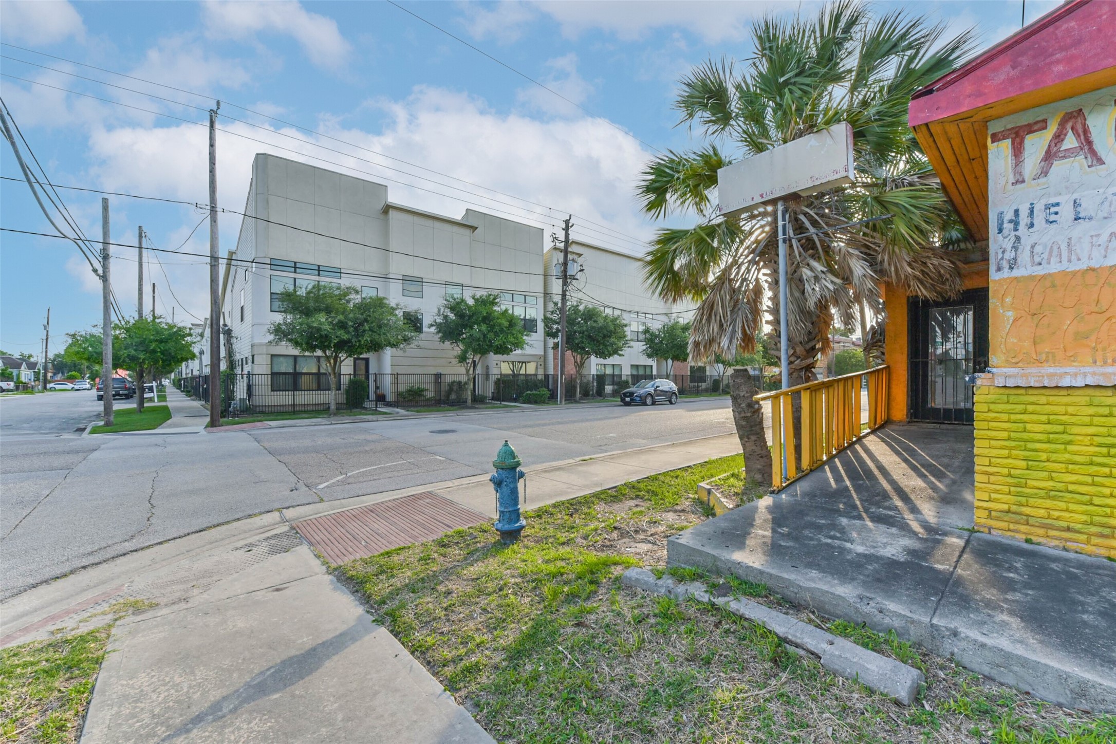 3621 Canal Street Property Photo 6