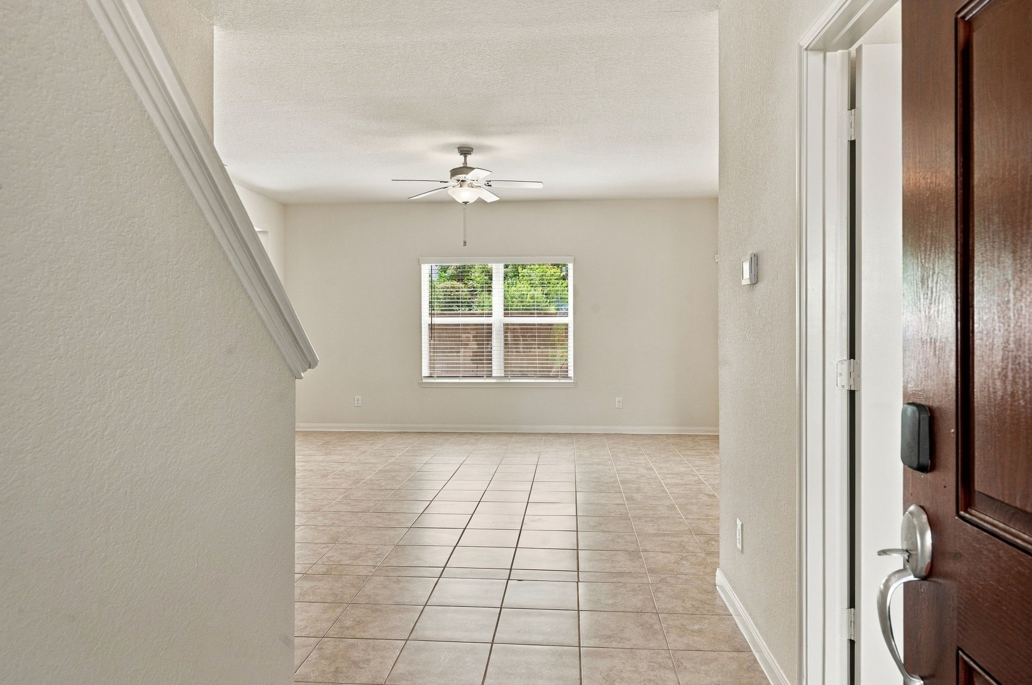 12109 Midship Lane Property Photo 5