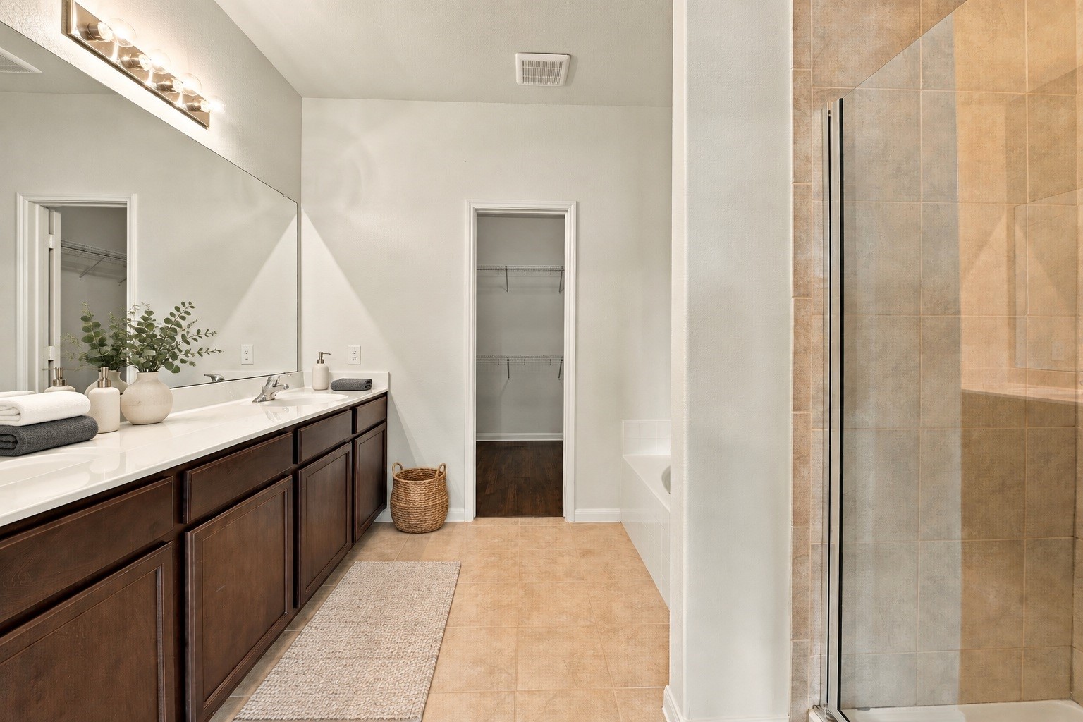 12109 Midship Lane Property Photo 12