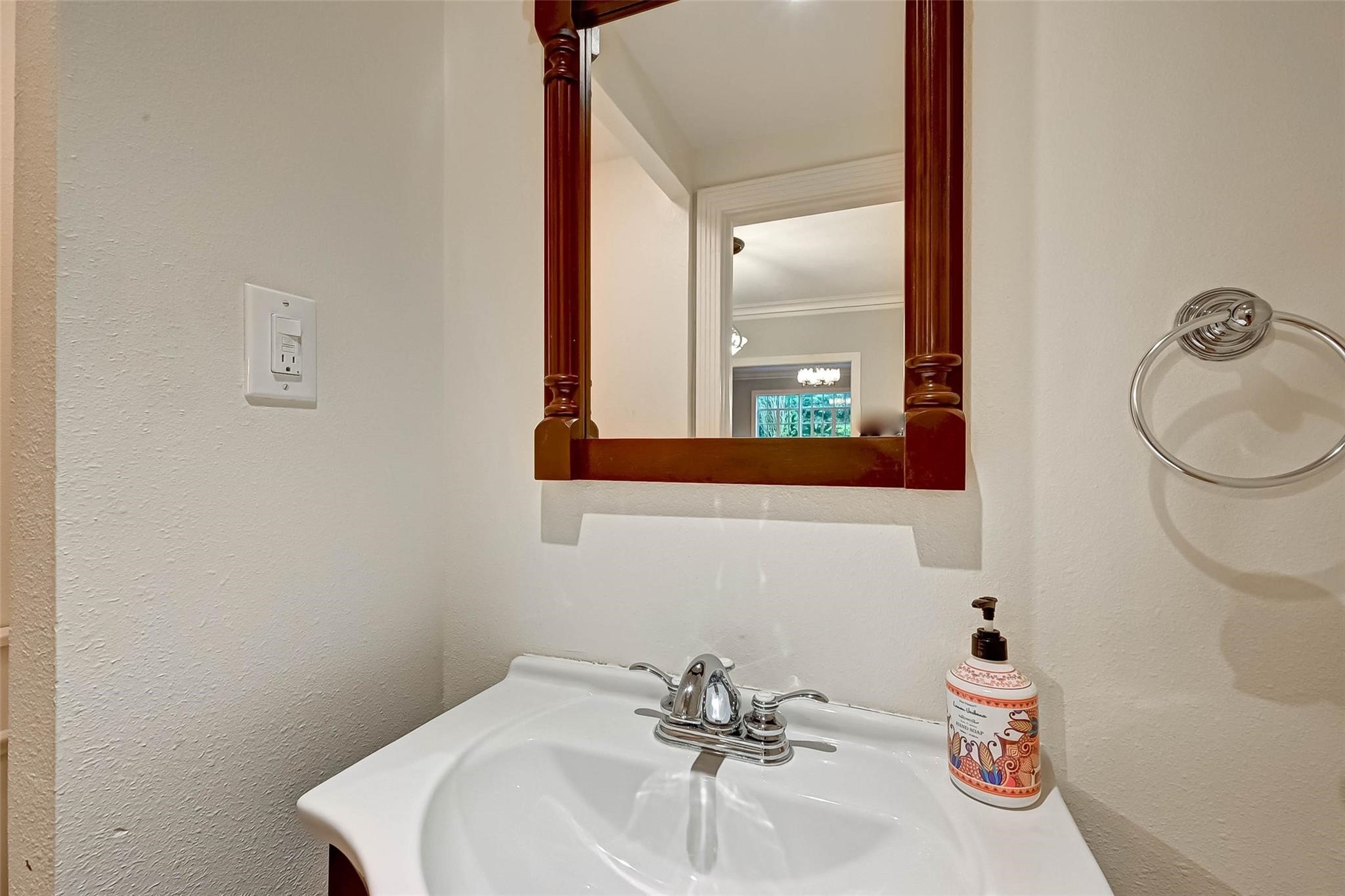 4628 Roseneath Drive Property Photo 18