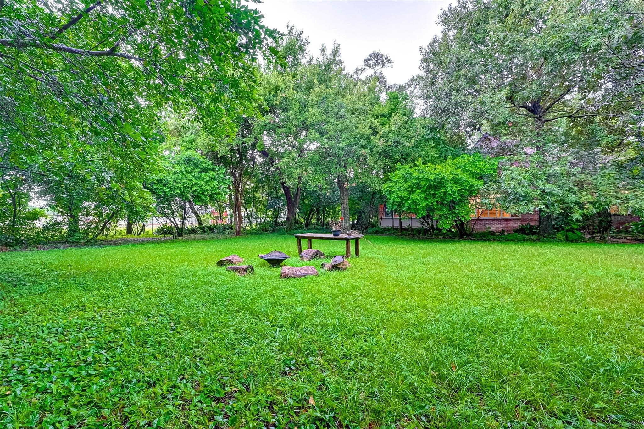 4628 Roseneath Drive Property Photo 22