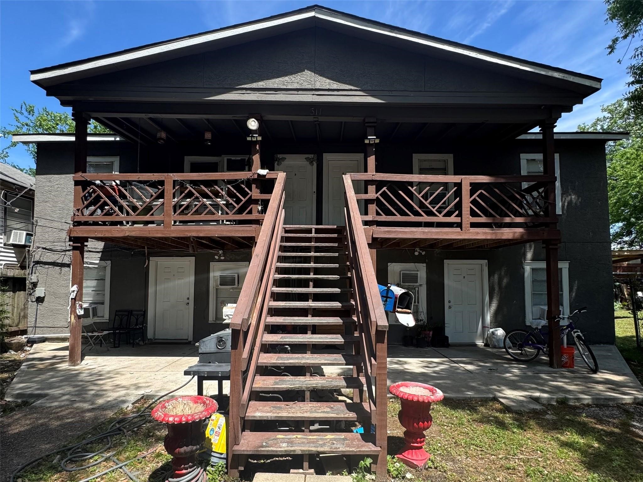 311 Randall Street 4 Property Photo 1